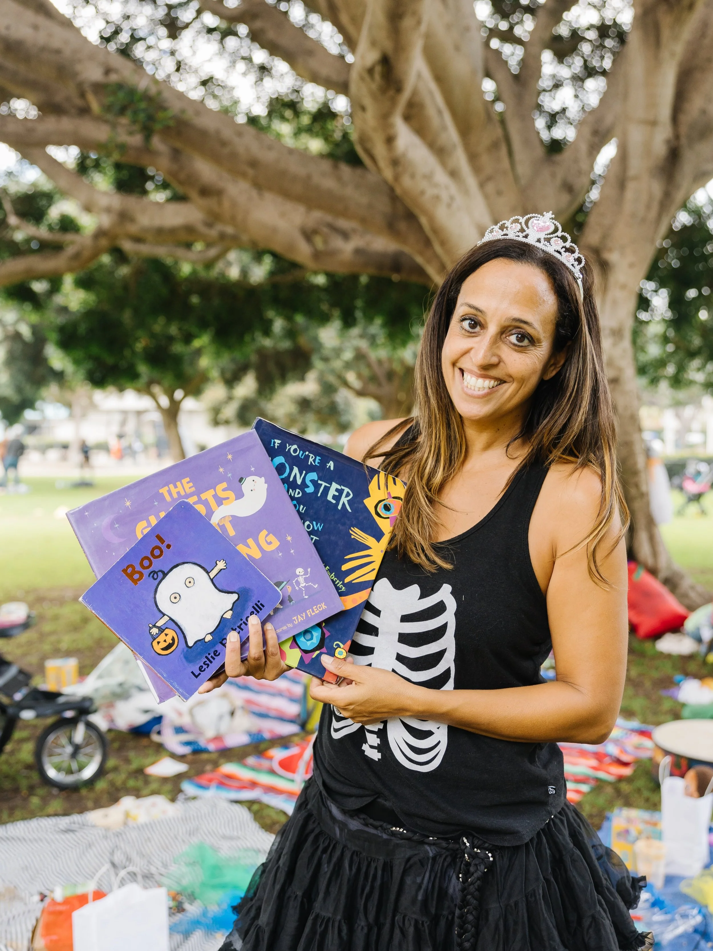 Tiny chickens, a little trash truck, and a whole lot of Halloween books! 📚🍪 The @booksandcookiesla Halloween event is taking a break this year so here&rsquo;s a look back! Can&rsquo;t wait for next year! 🎃