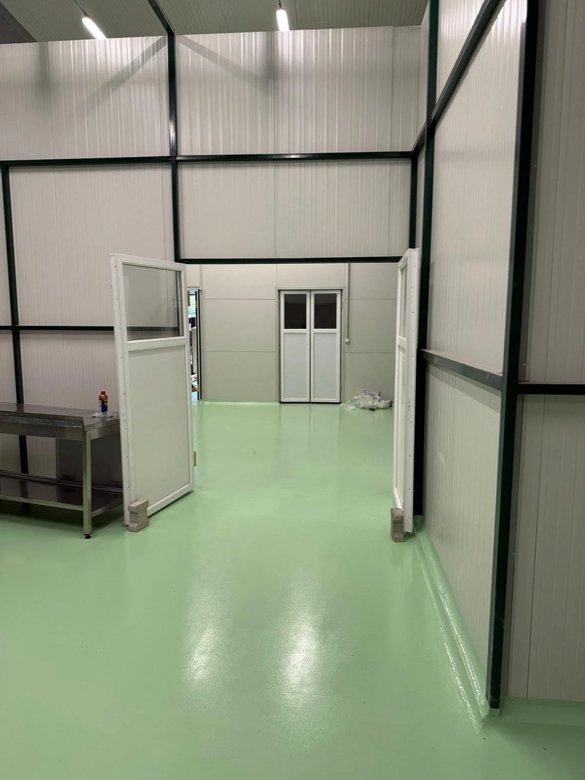 21-plant-hall.jpg