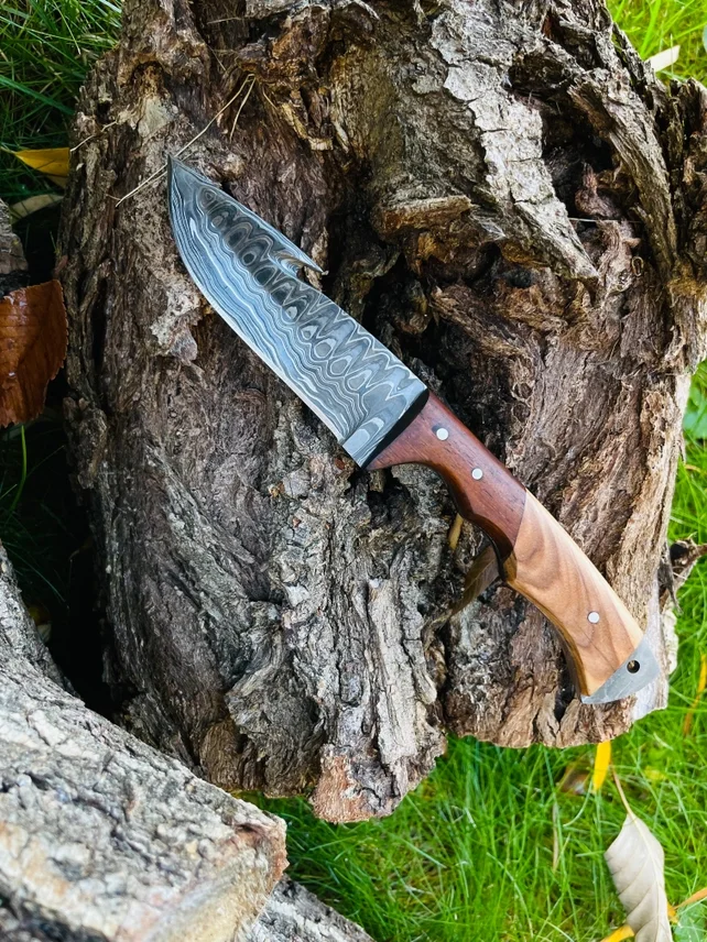 skinning knife 2.webp