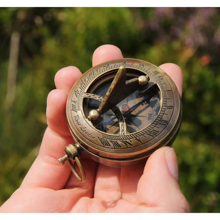 compass 3.webp