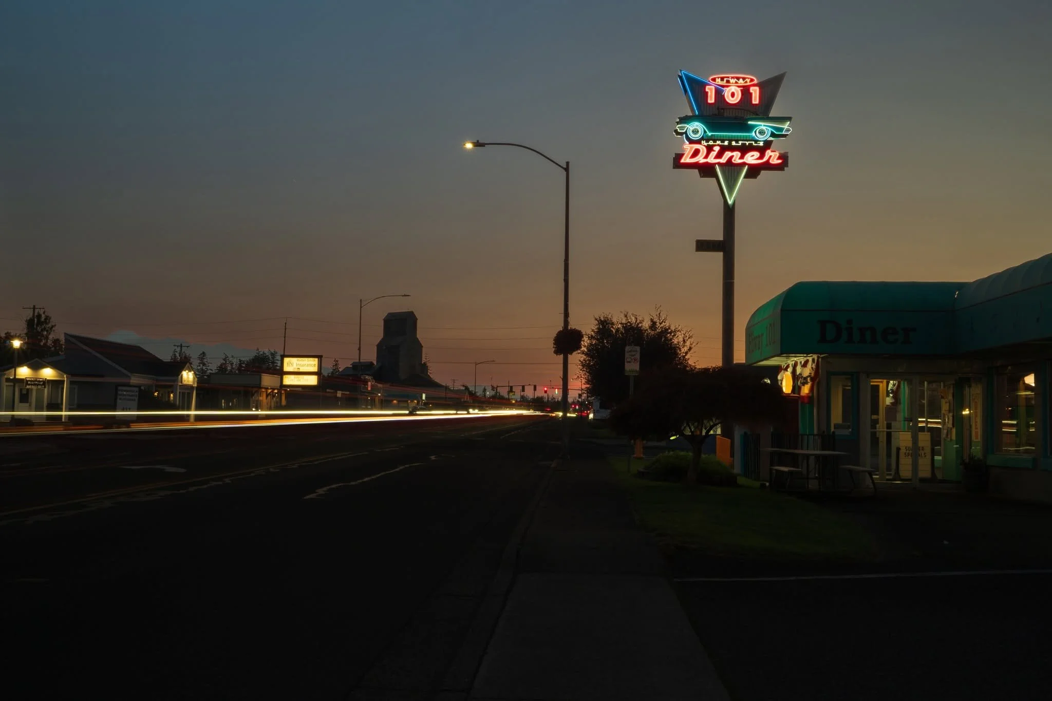 Diner.jpg