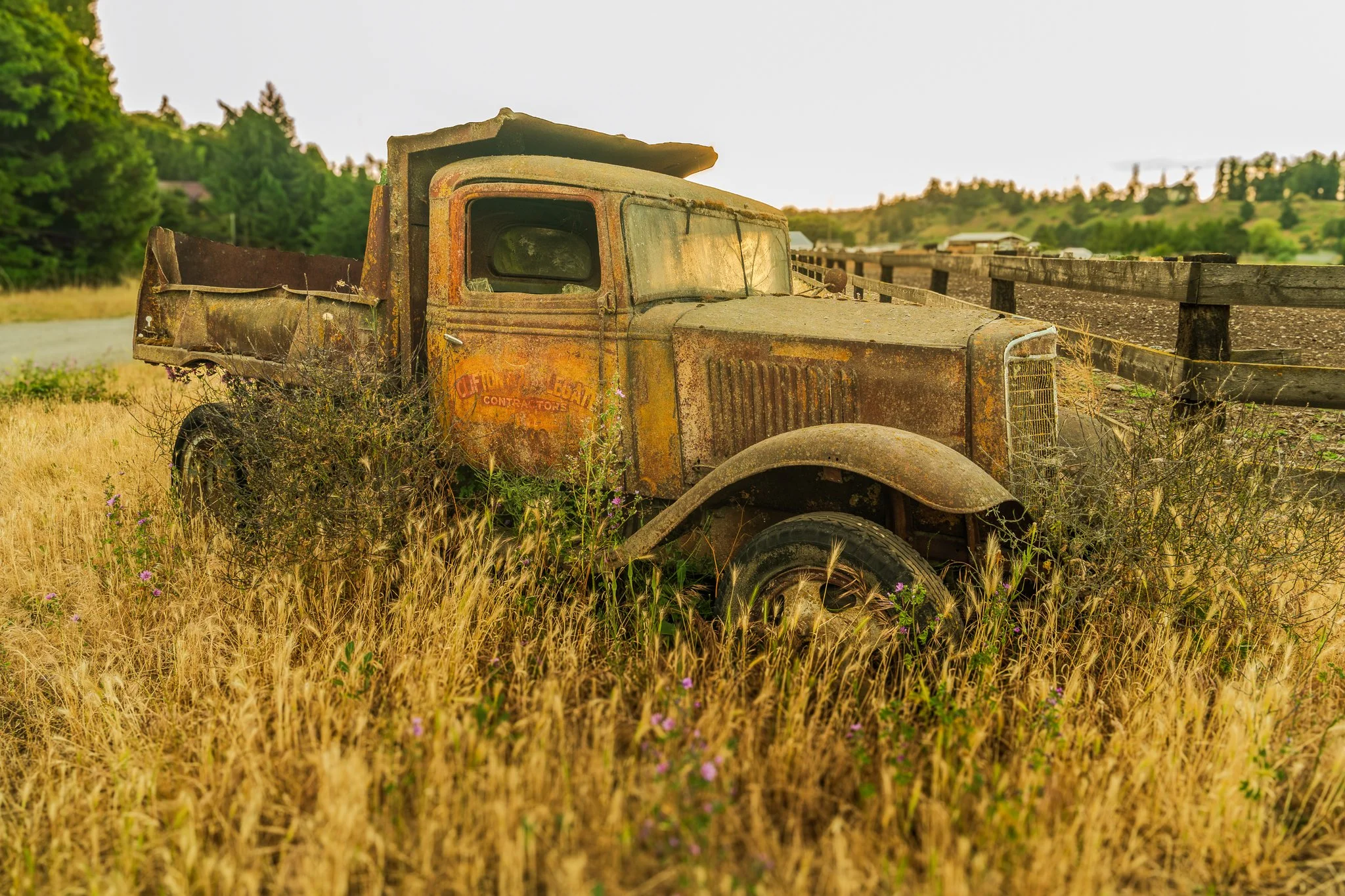 old truck-2.jpg