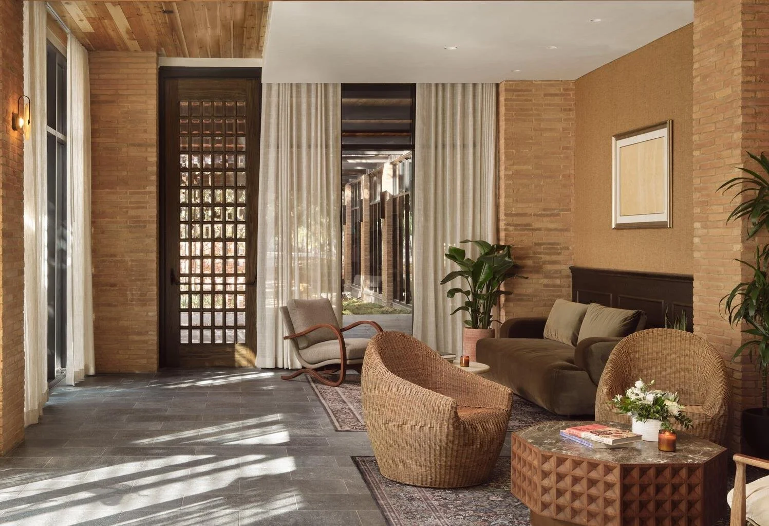 Web_Masthead-LOBBY+(2).jpg