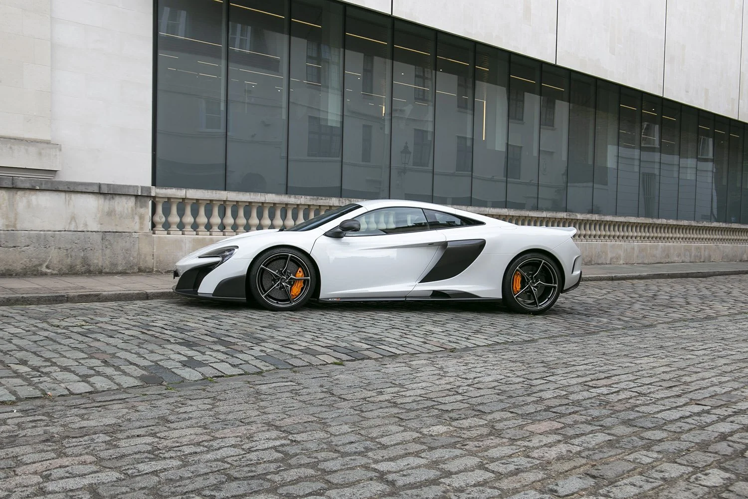 Mclaren675LT_15.jpg