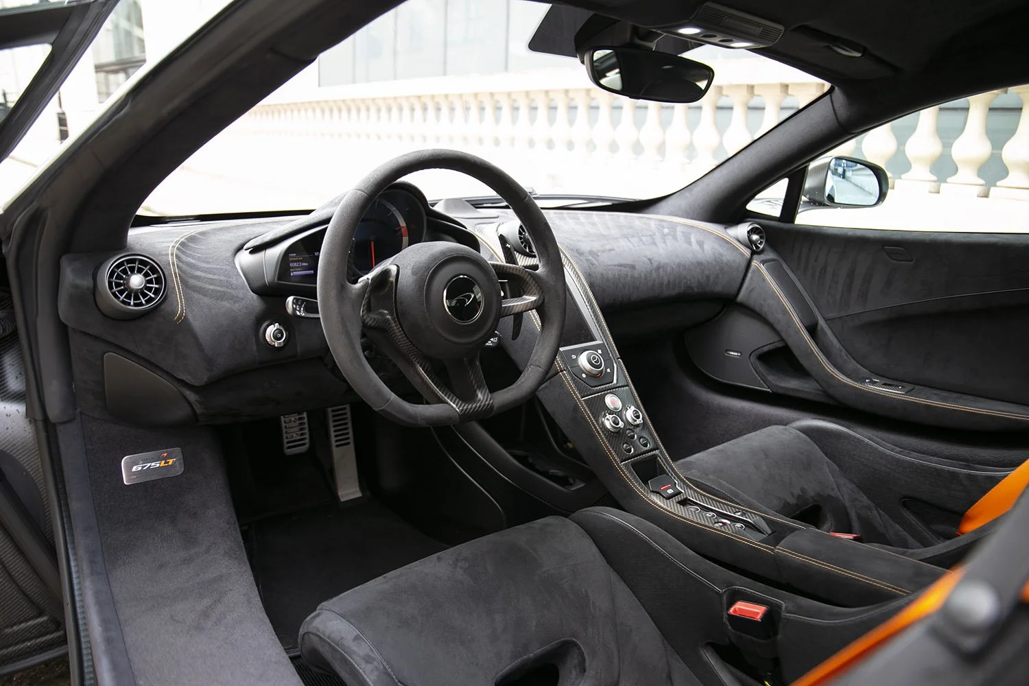 Mclaren675LT_11.jpg