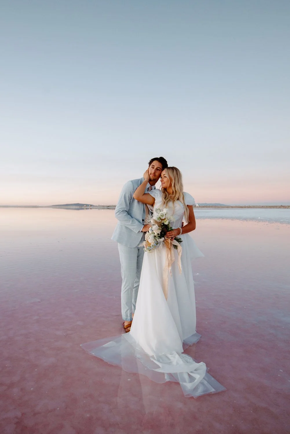 BONNEVILLE-SALT-FLATS-ENGAGEMENT-PHOTOGRAPHER.-1092.jpg
