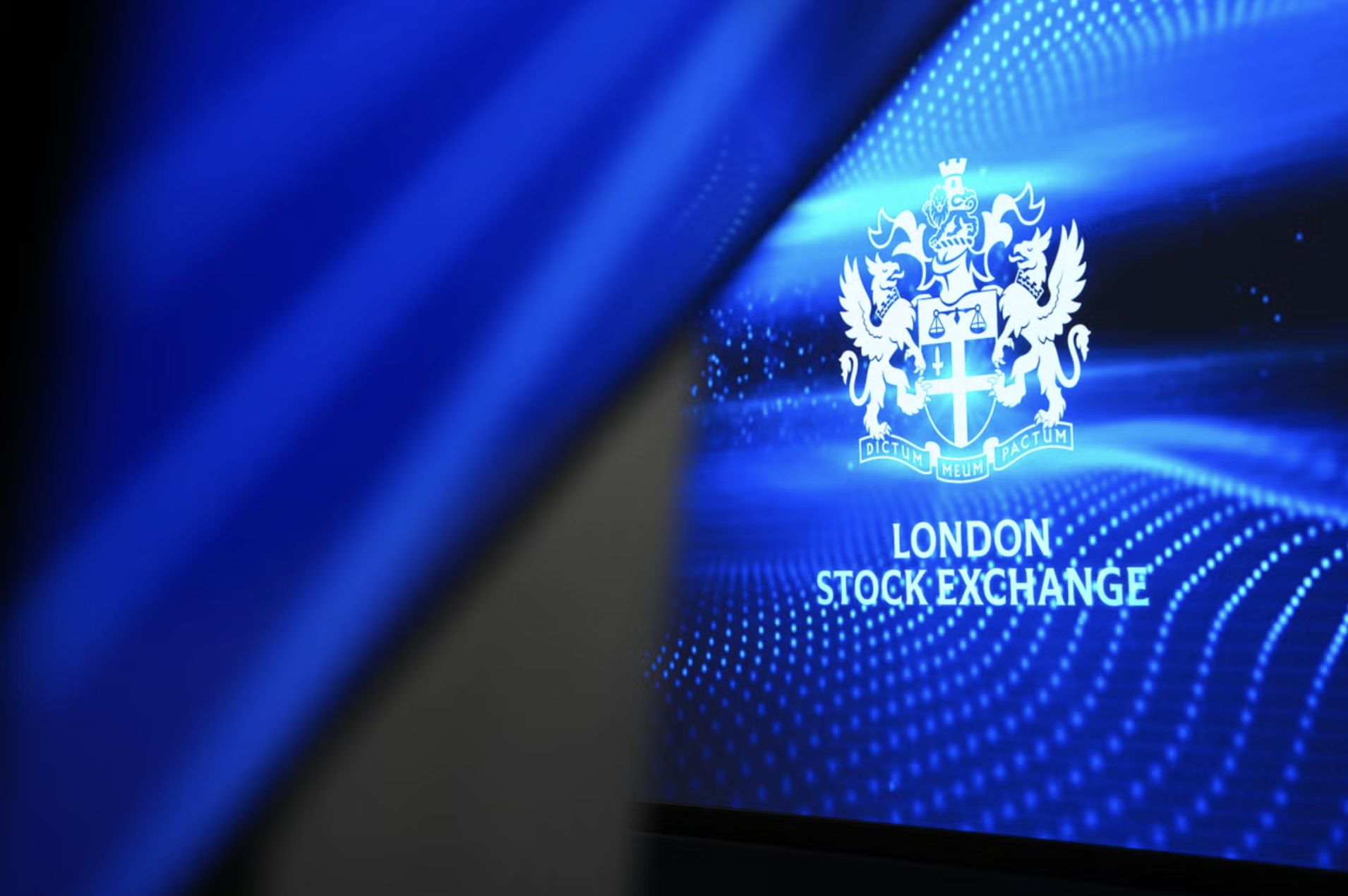 Is the FTSE 350 Efficient?