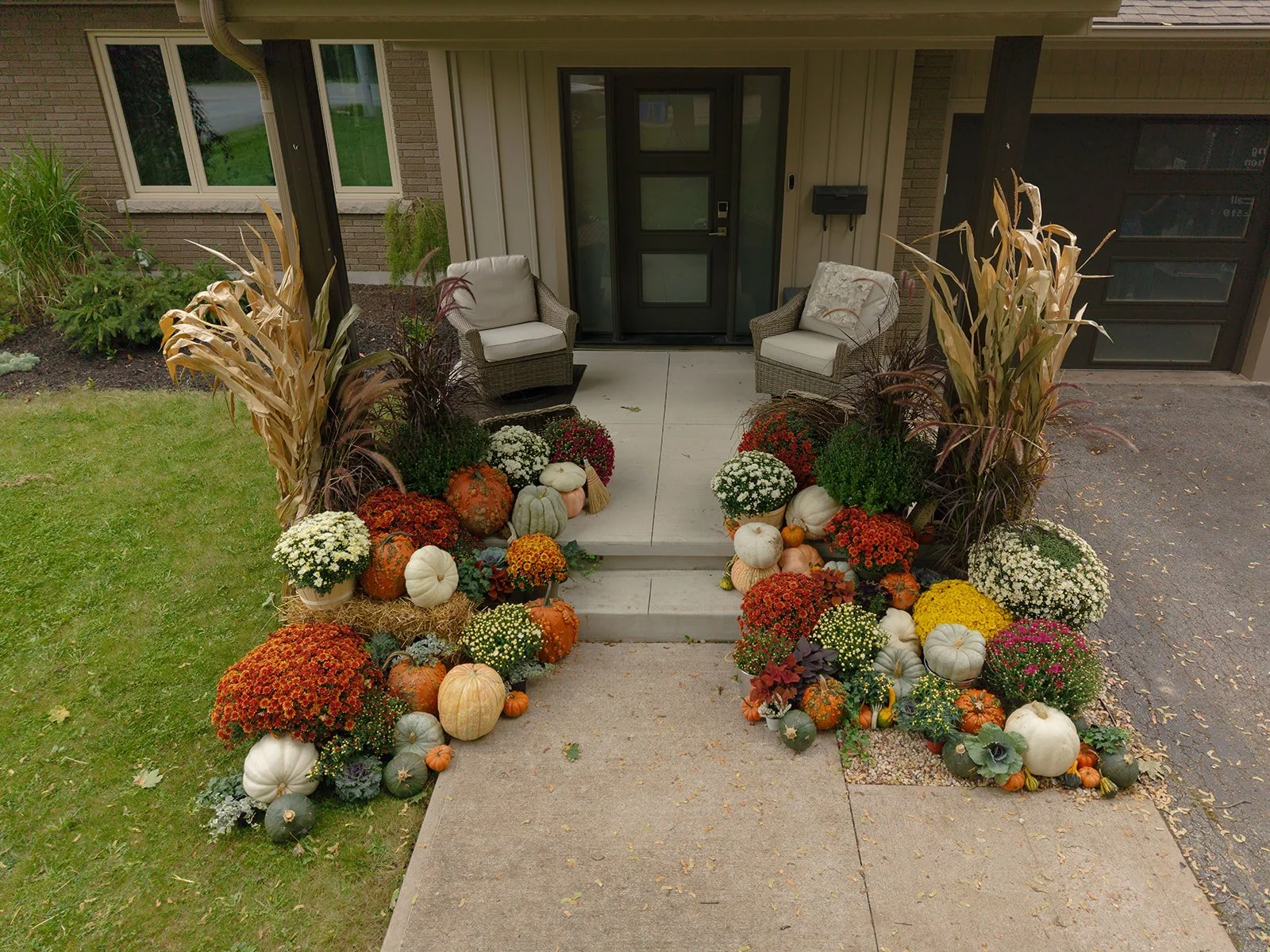 HomeMadeInNiagaraSetsEdited00081.jpg