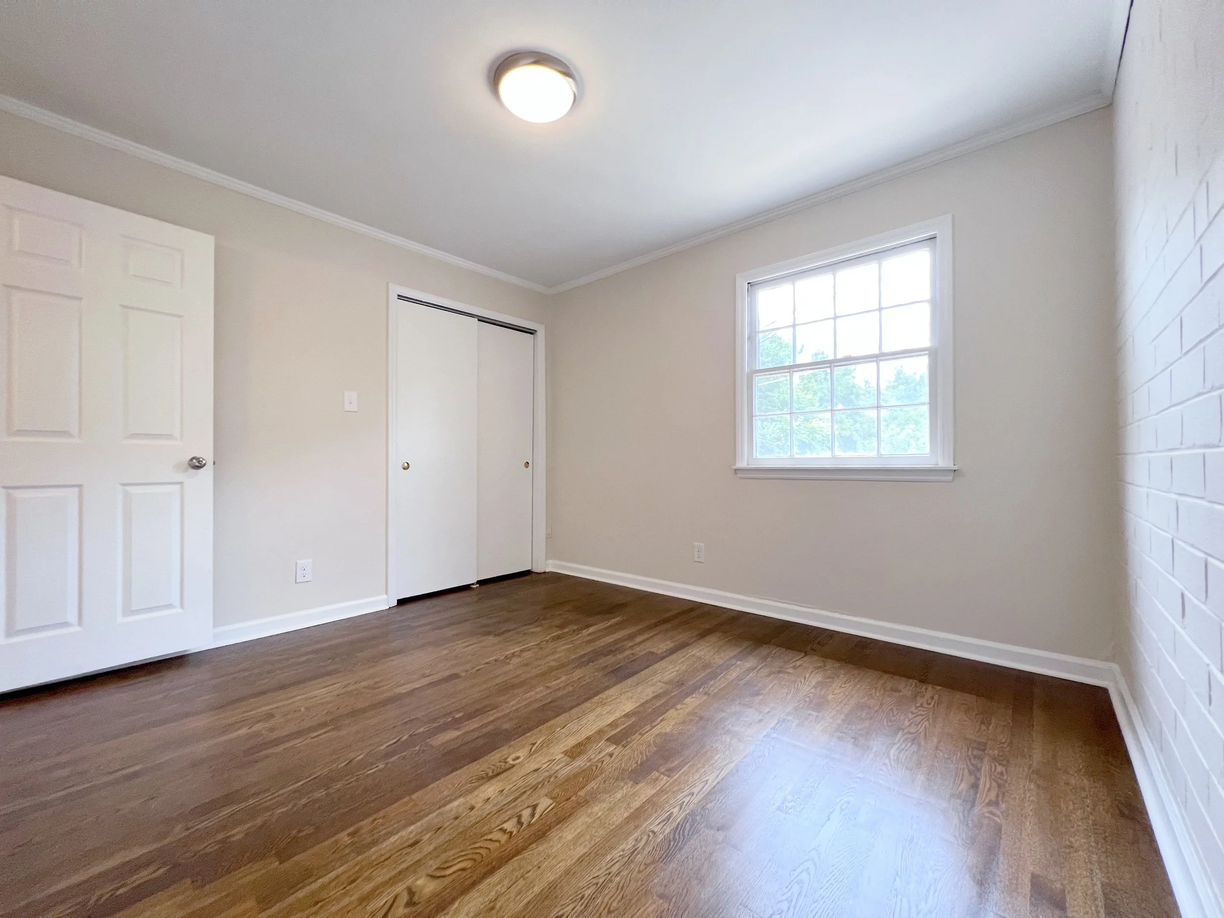 Normandy Manor - 2 Bedrooms 1 Bathroom - Bedroom