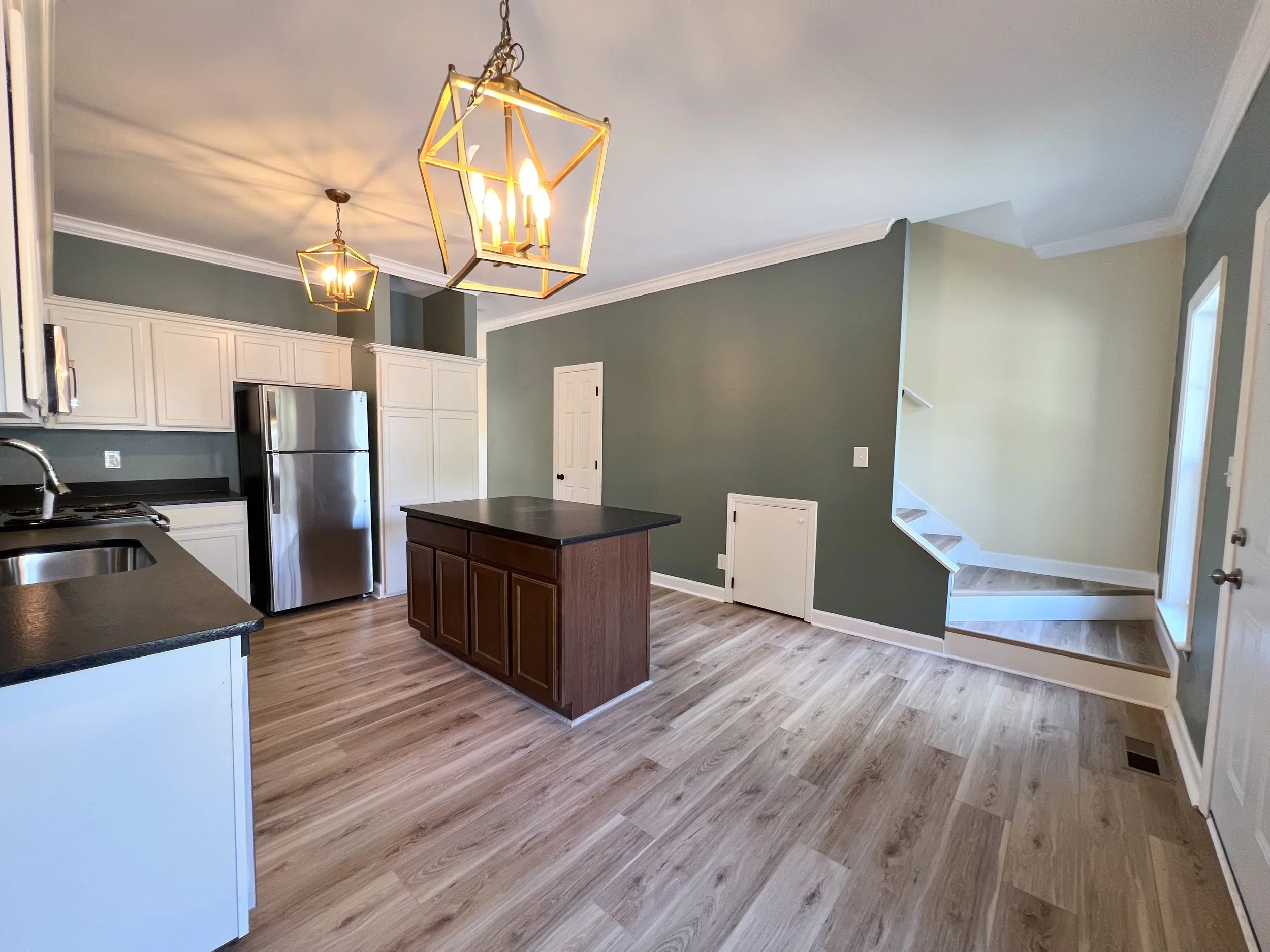 Two-Bedroom Townhome - Kitchen and Dining Room