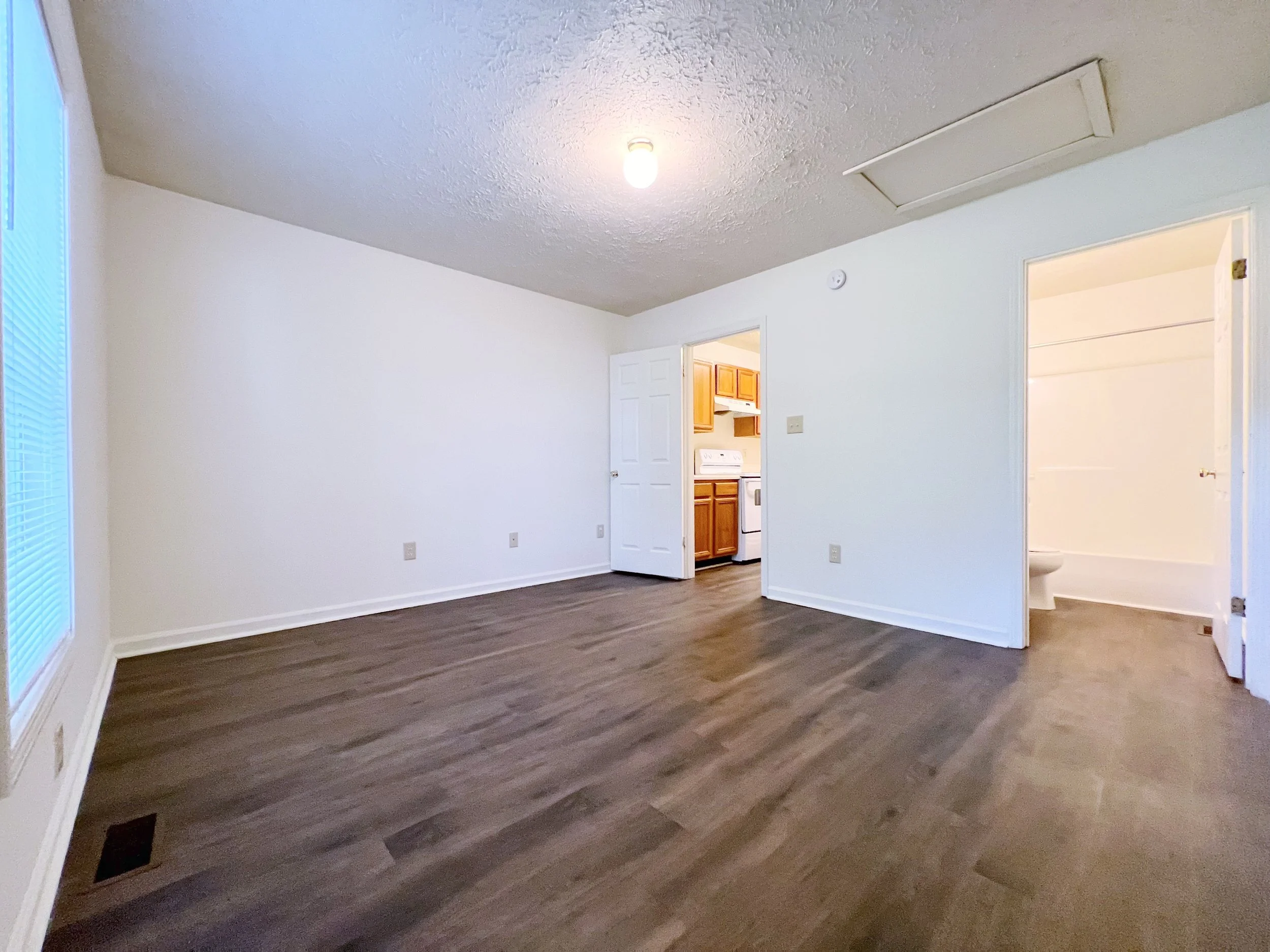 Spring Garden Triplex- One Bedroom- Bedroom