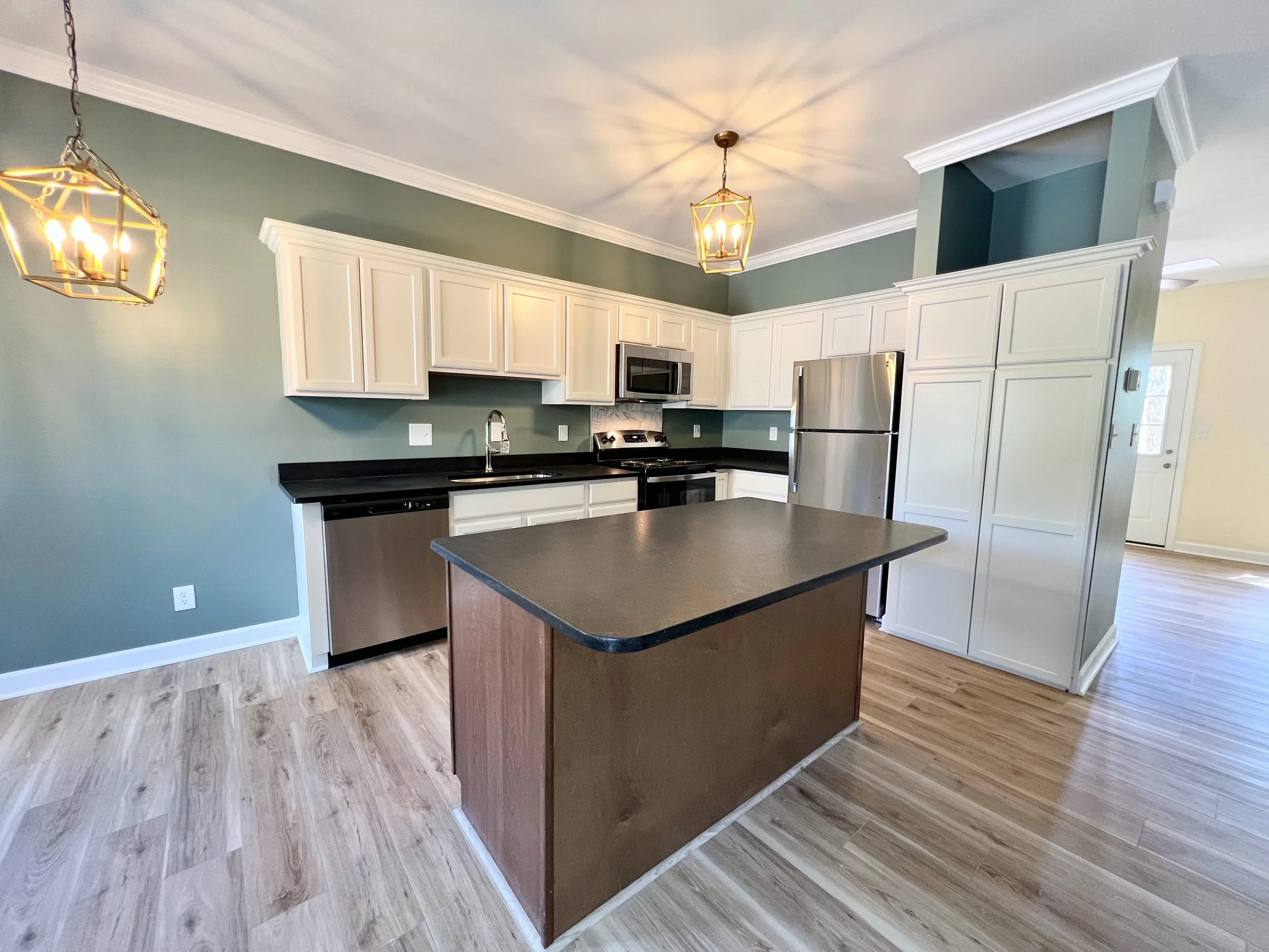 Two-Bedroom Townhome - Kitchen and Dining Room