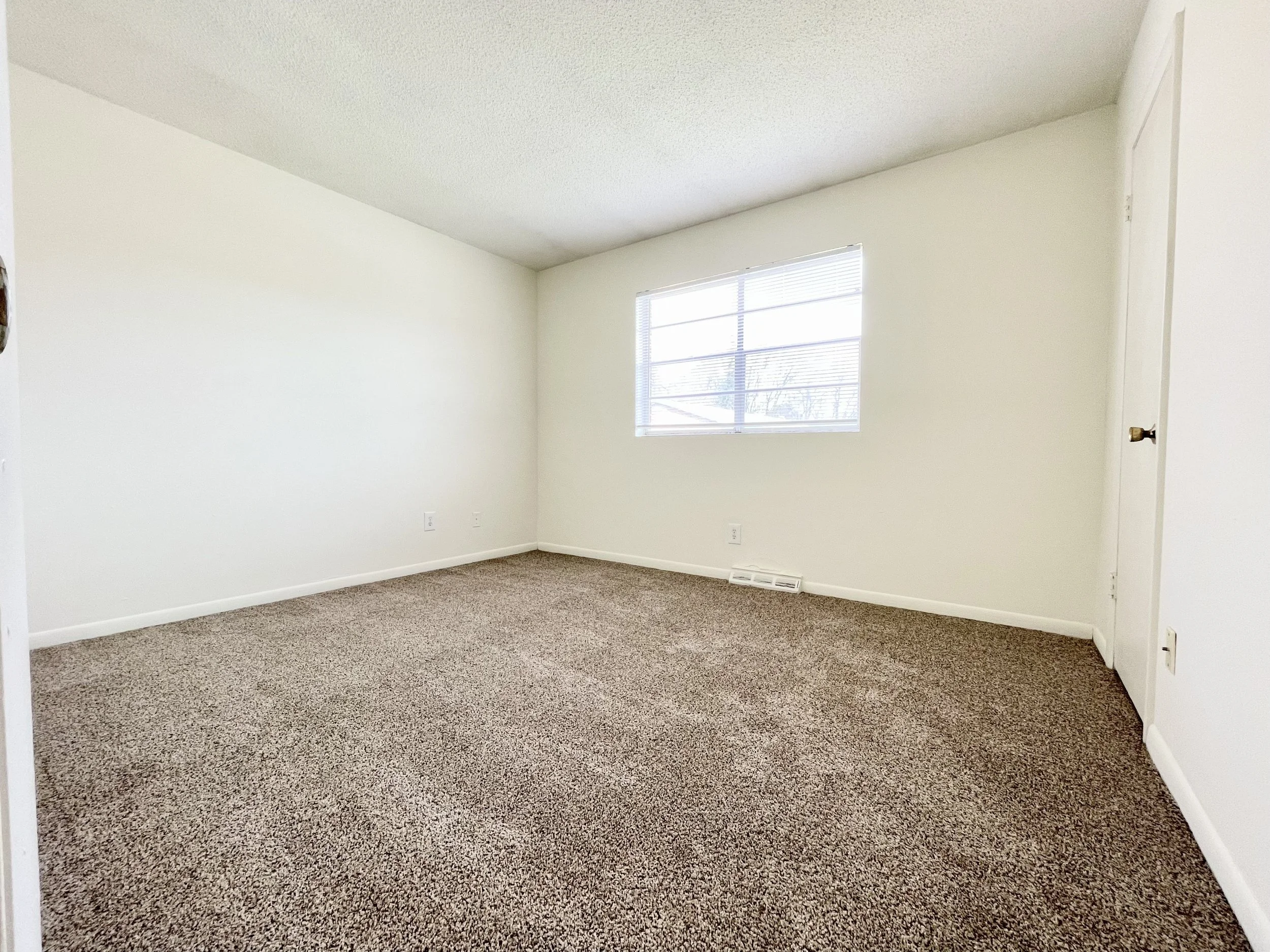 Sherwood Court - Bedroom
