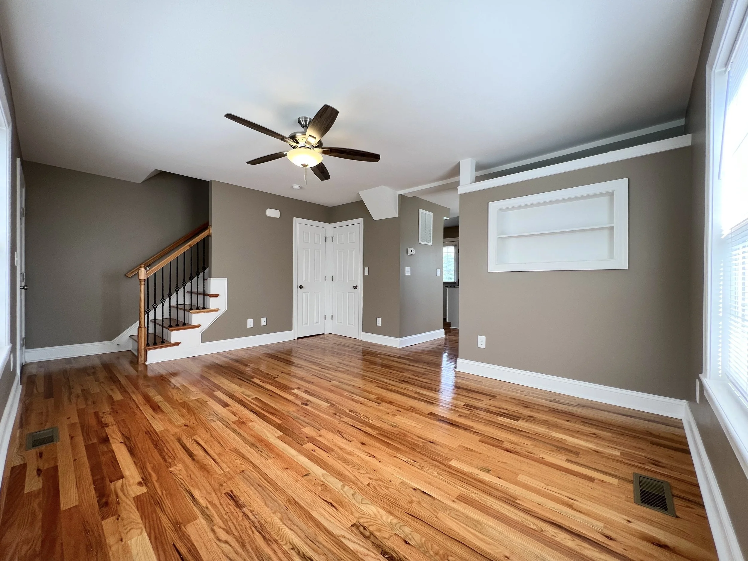 Two-bedroom townhome FULL REMODEL — living room