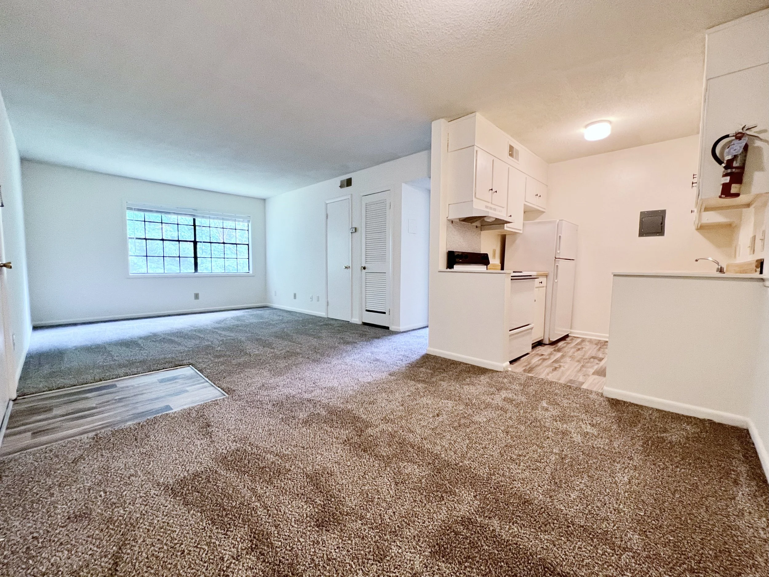Yorkleigh Apartments - One Bedroom - Kitchen/Living and Dining Room