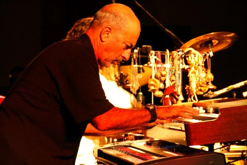 Tom Coster during the Vital Information concert