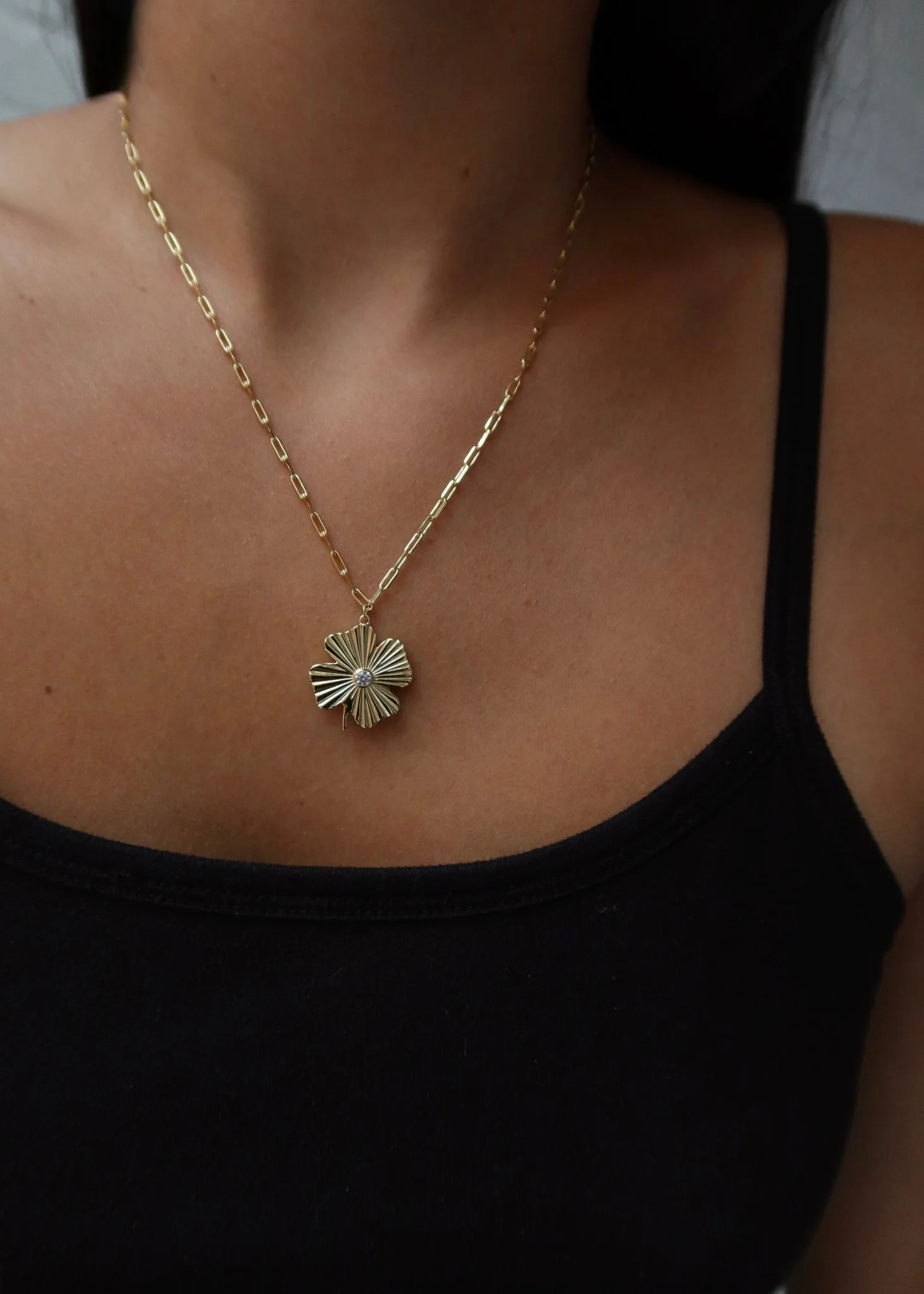 bailey-clover-pendant-jewelry-necklaces-7594789.jpg