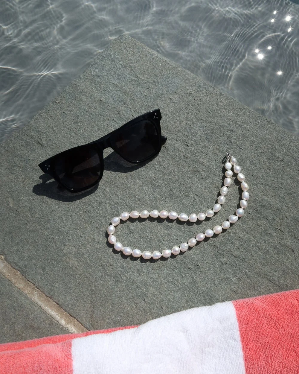 odette-white-baroque-pearl-necklace-necklaces-488488.jpg