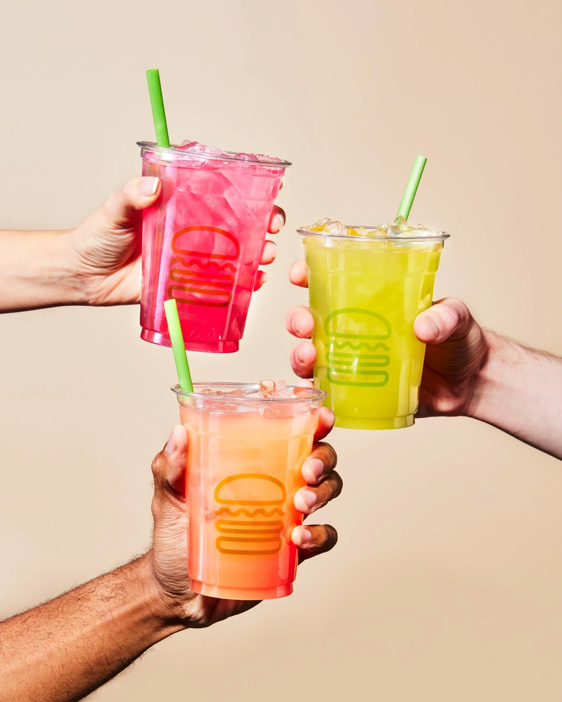 2021-12-08_Jan_Beverage_Feature_12199_Emily-Hawkes_Social-Media-Rights_4x5.webp