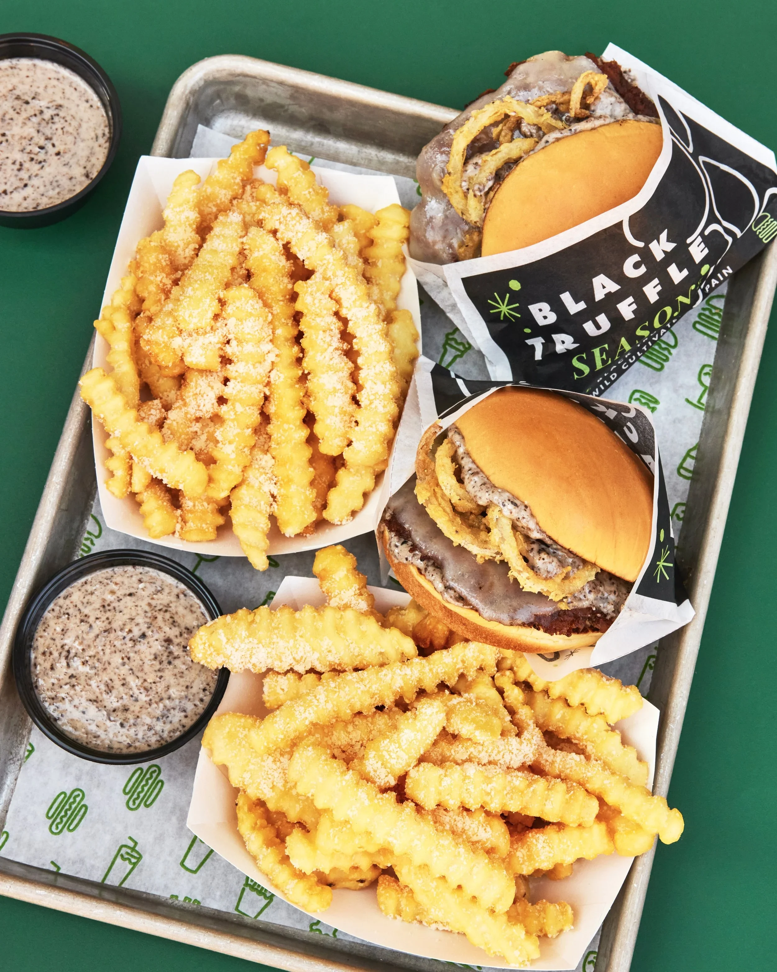 2021-09-10_Truffle_Burger_Parmesan_Fries_1_7534_Emily-Hawkes_All-Rights_4x5.webp