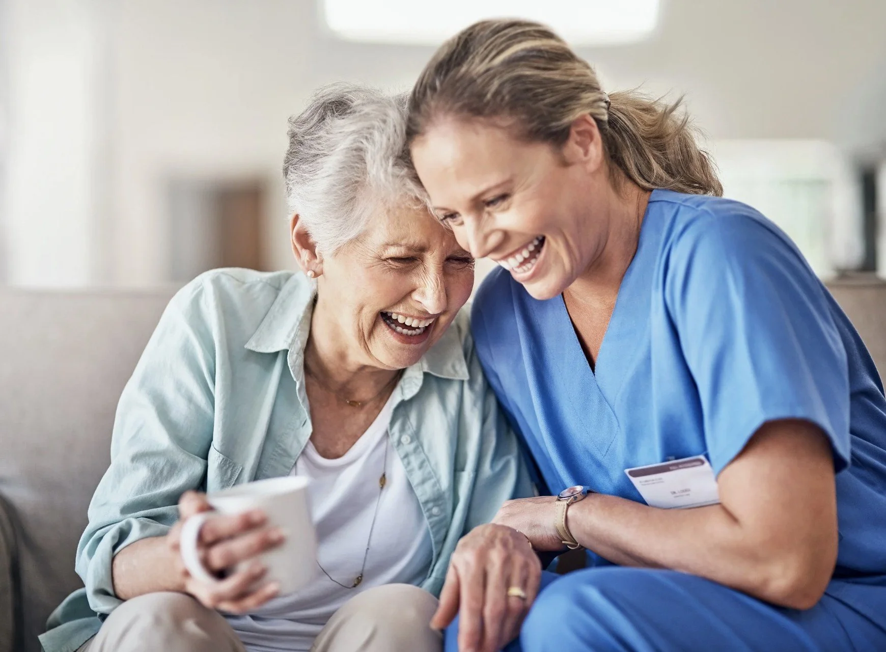 A Guide to Choosing Assisted Living for Parents in Michigan &amp; Illinois