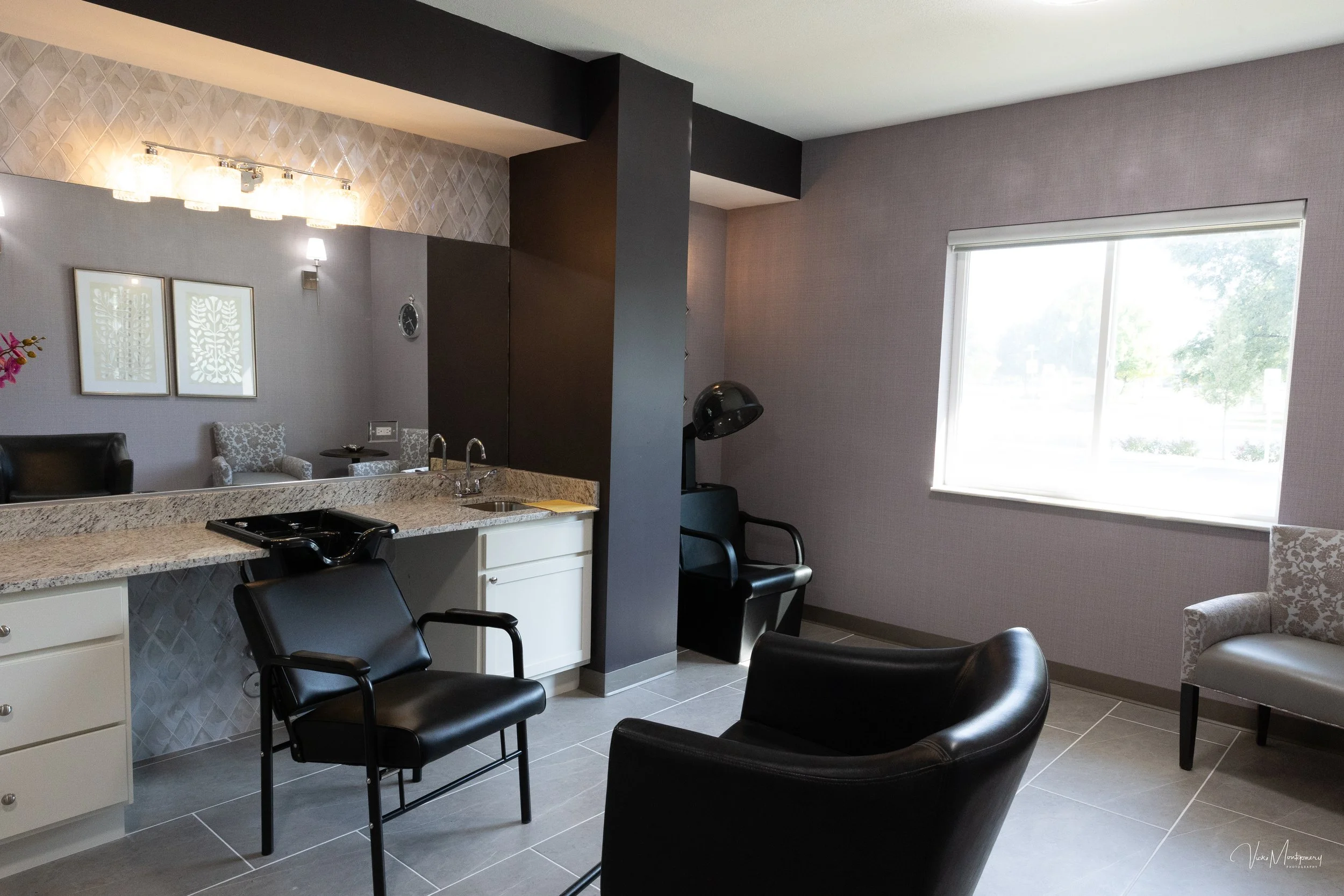 Salon-2 489A0752.jpg
