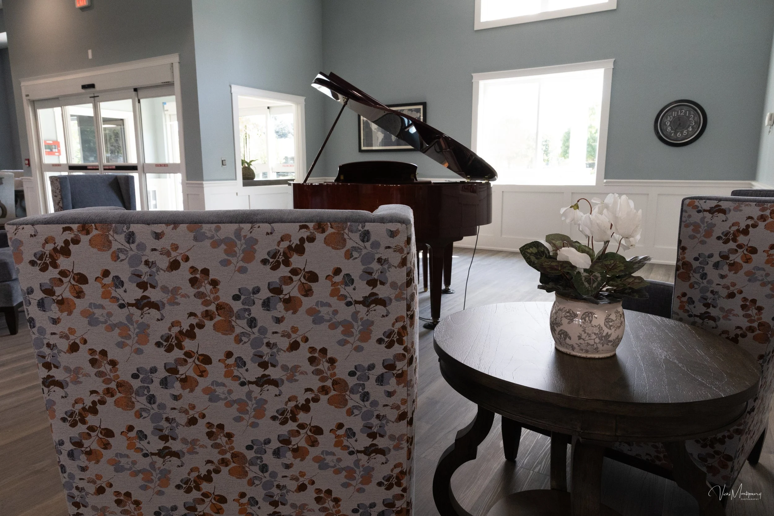 Front Living Room-1 489A0754.jpg