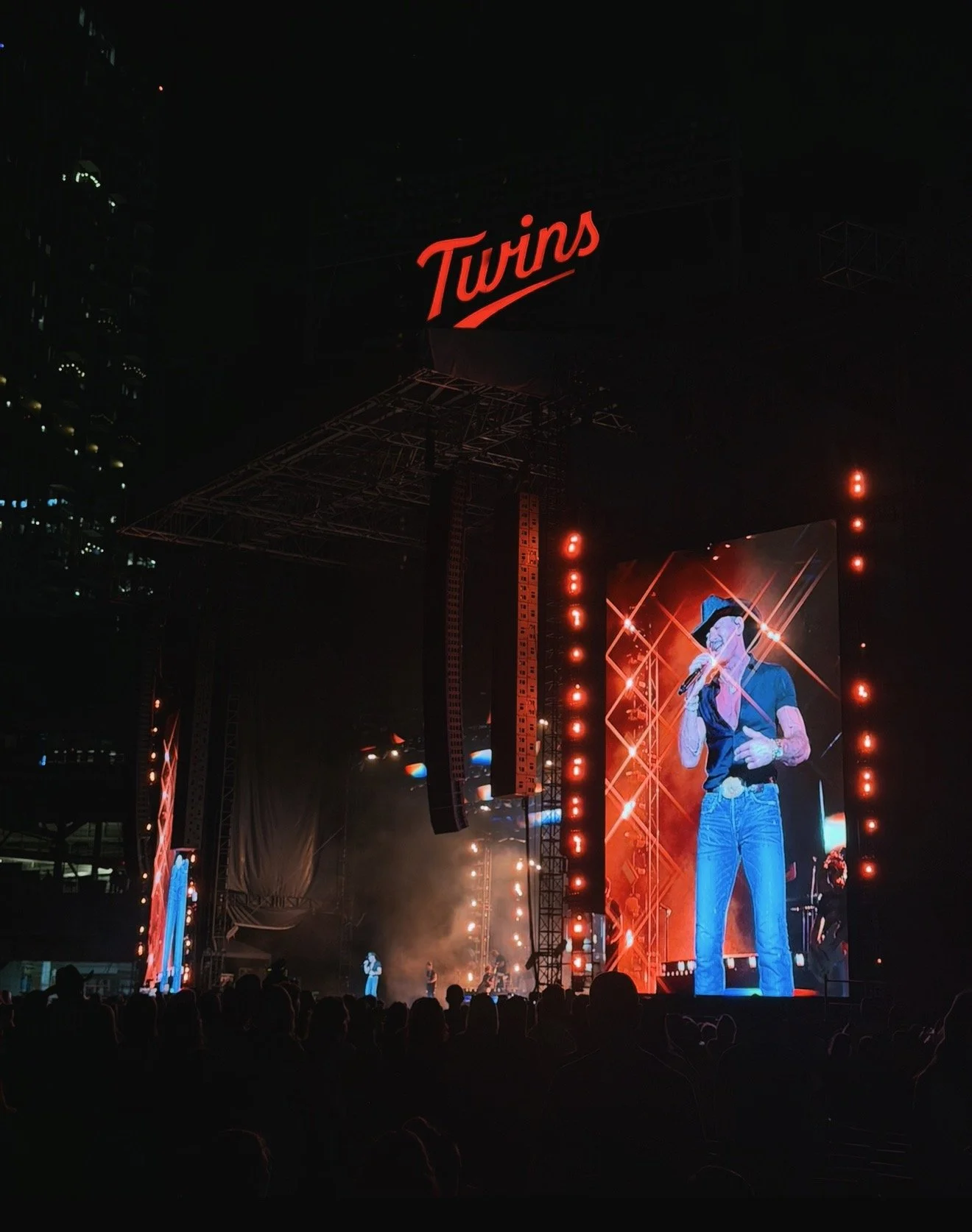 Tim McGraw x Target Field