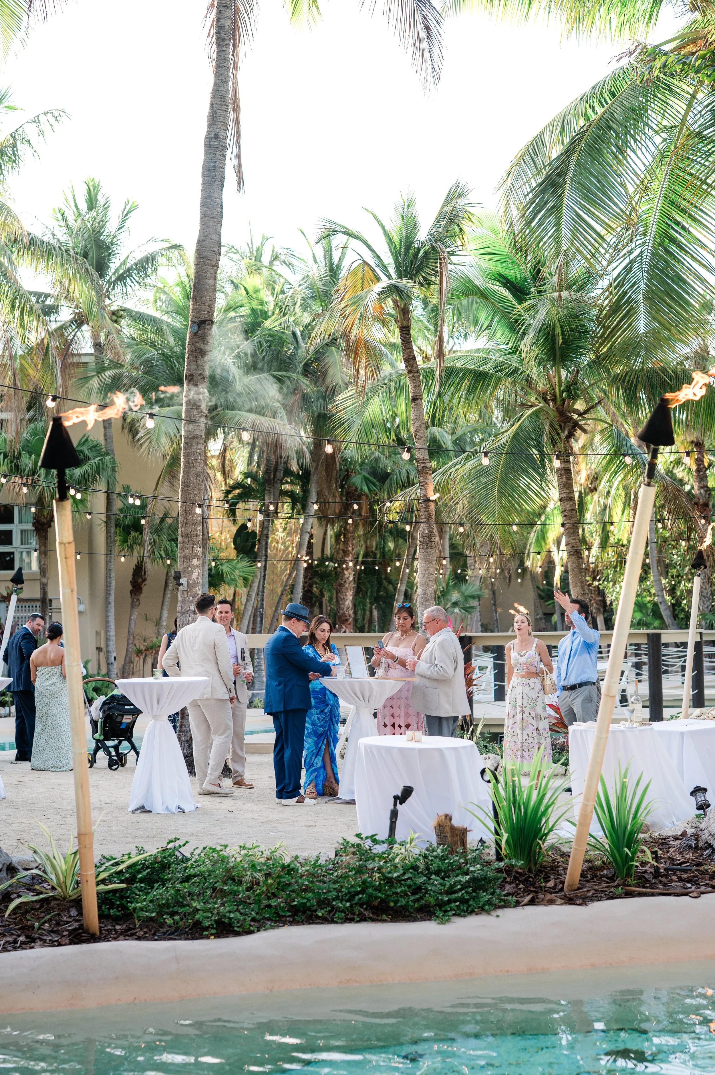 cheeca-lodge-islamorada-cocktail-hour.jpg
