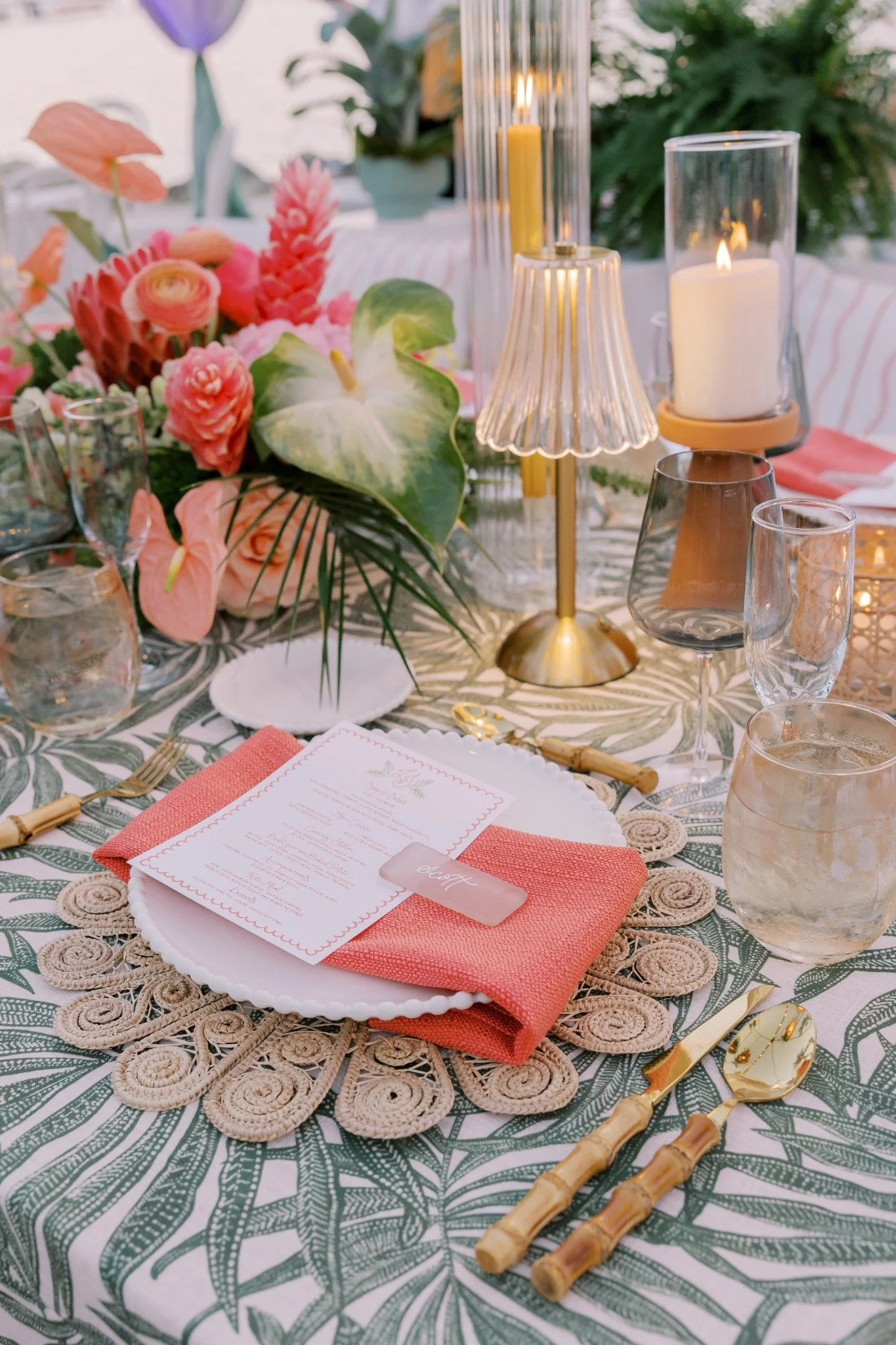 cheeca-lodge-wedding-coral-pink-tablescape-details.jpg