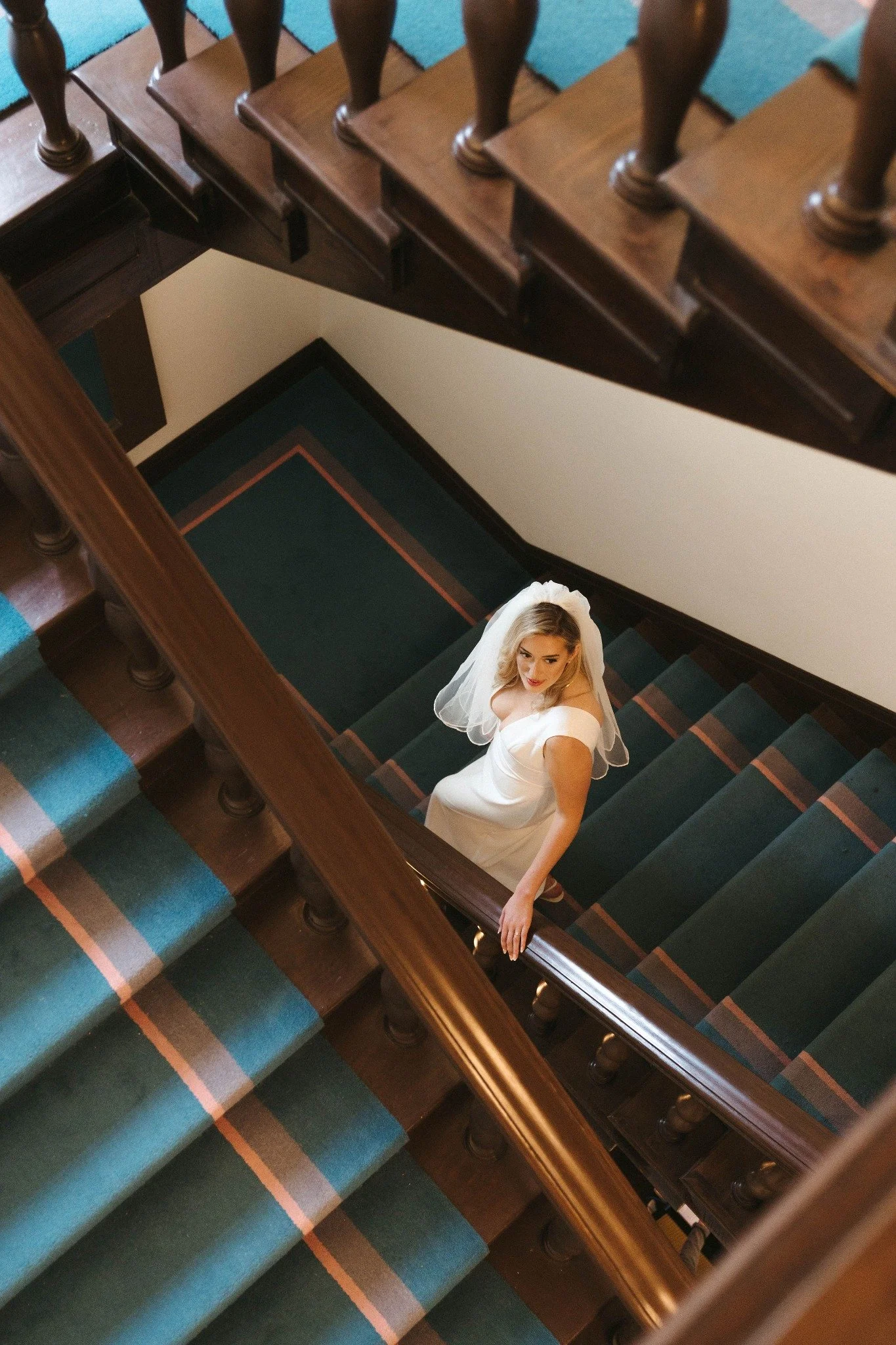 cheeca-lodge-wedding-bride-staircase-overhead-portrait.jpg