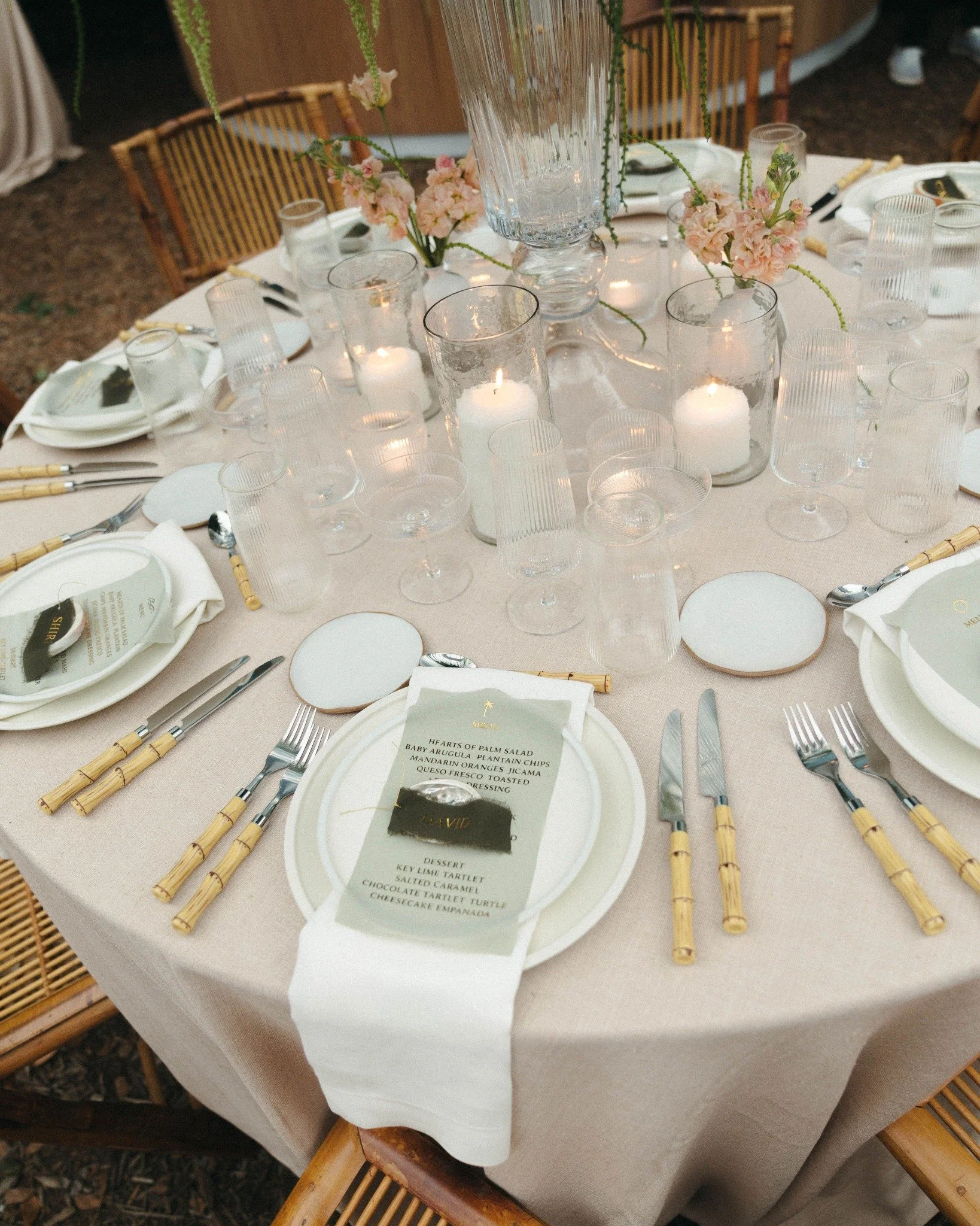hemingway-home-wedding-elegant-candlelit-table-setting.jpg