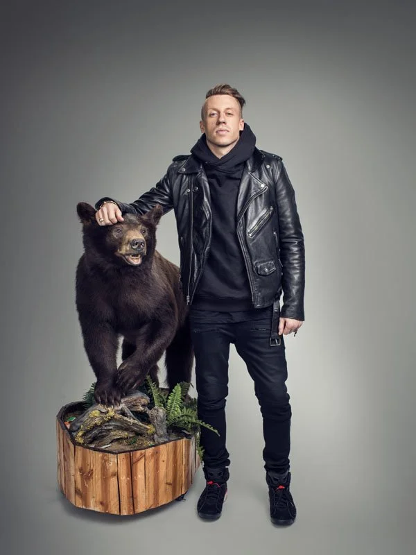 Macklemore_0919_R1-v21 LARGER.jpg