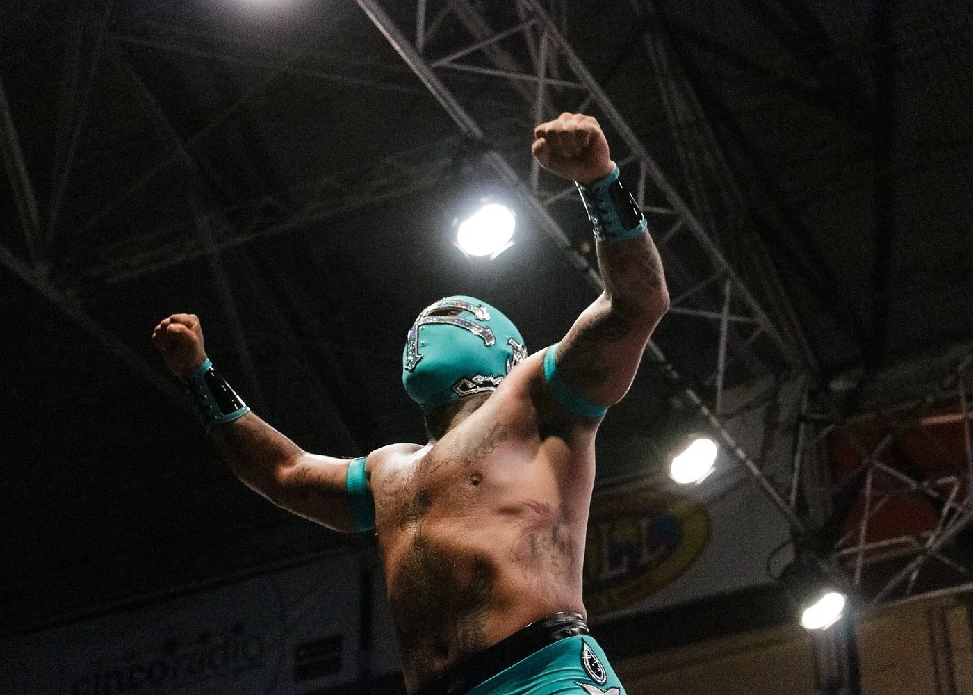 santoritualcantinasyluchalibre.jpg
