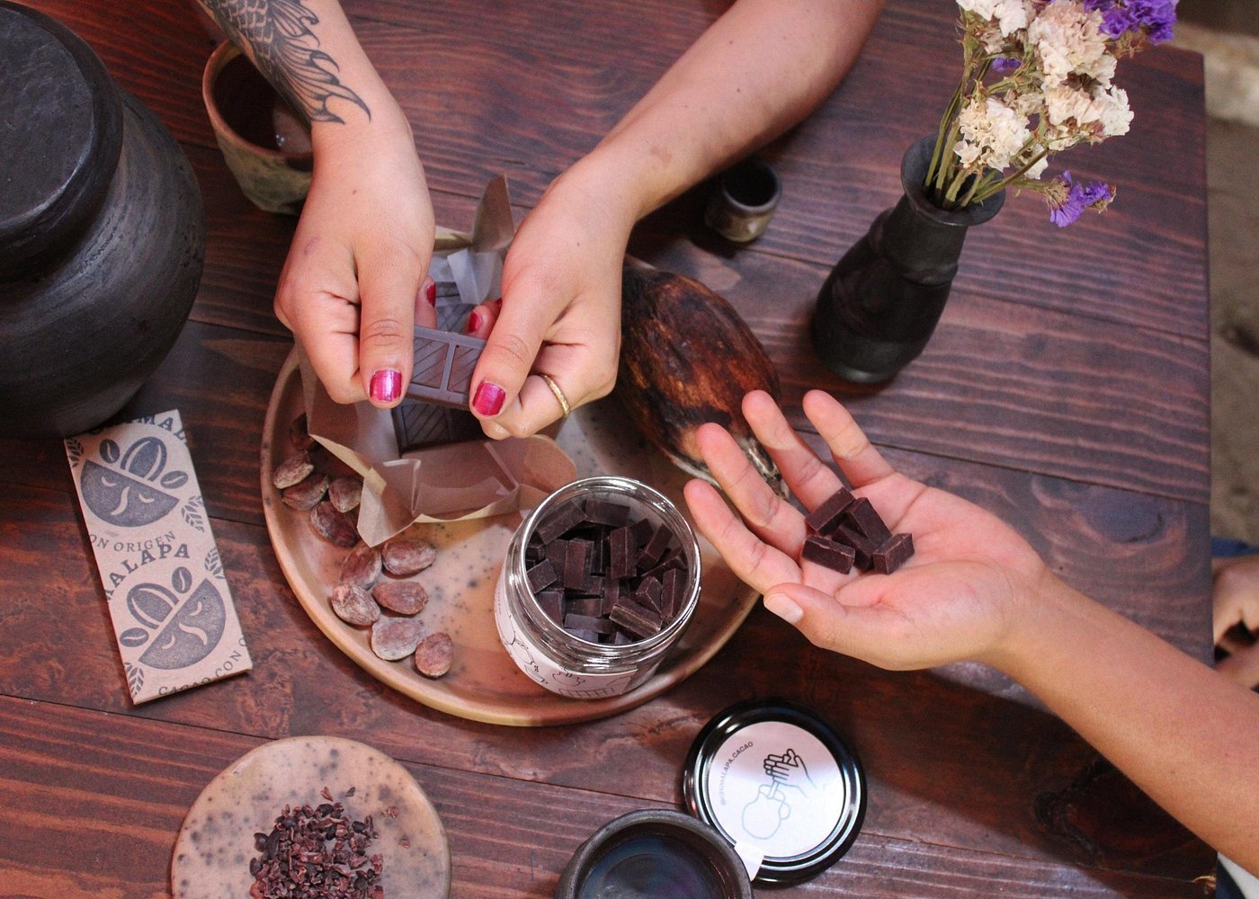 Private Oaxacan Chocolate Making Class with Zoque Artisan