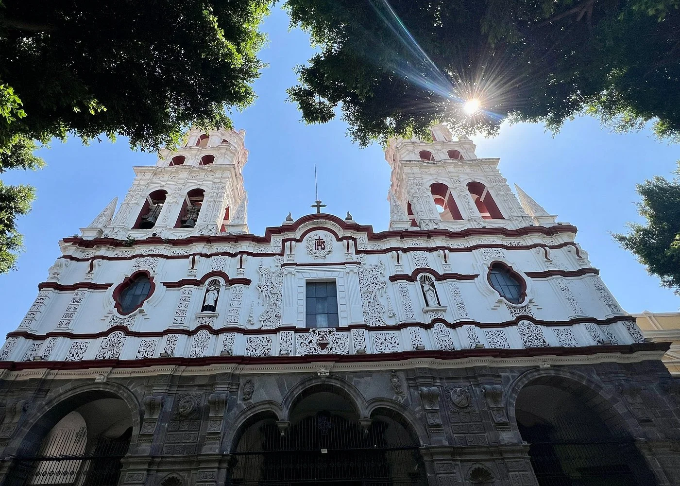 pueblawalkingtour2.jpg