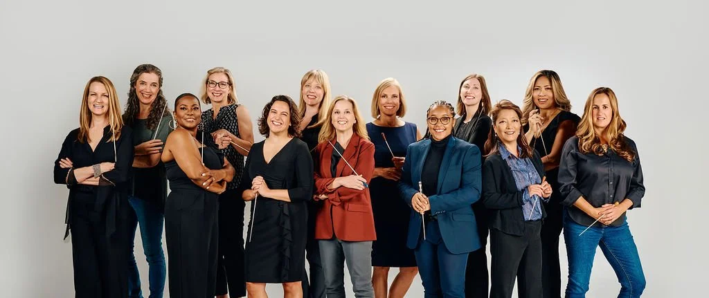 Groupshot7-web size.jpg