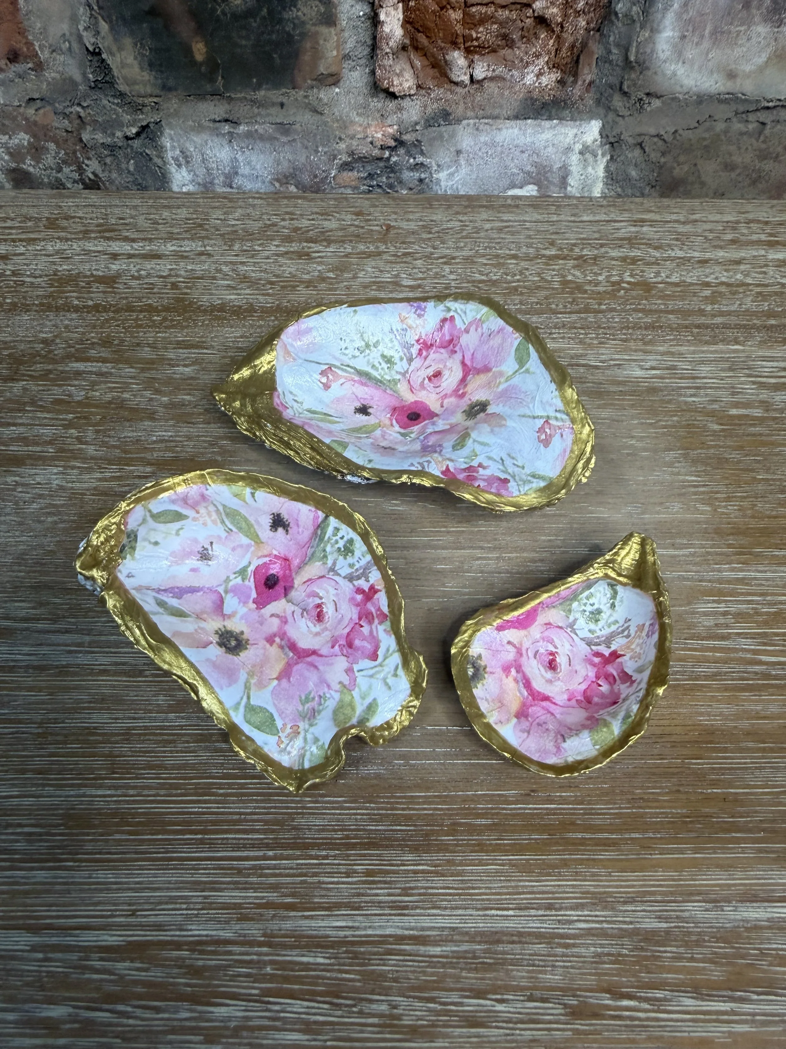 Set of hanpainted pink floral oyster trinket dishes