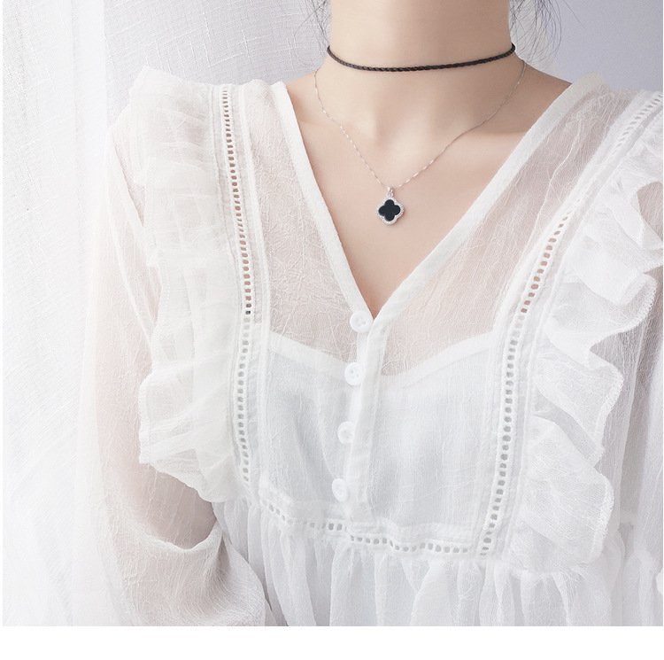 clover necklace black.jpg