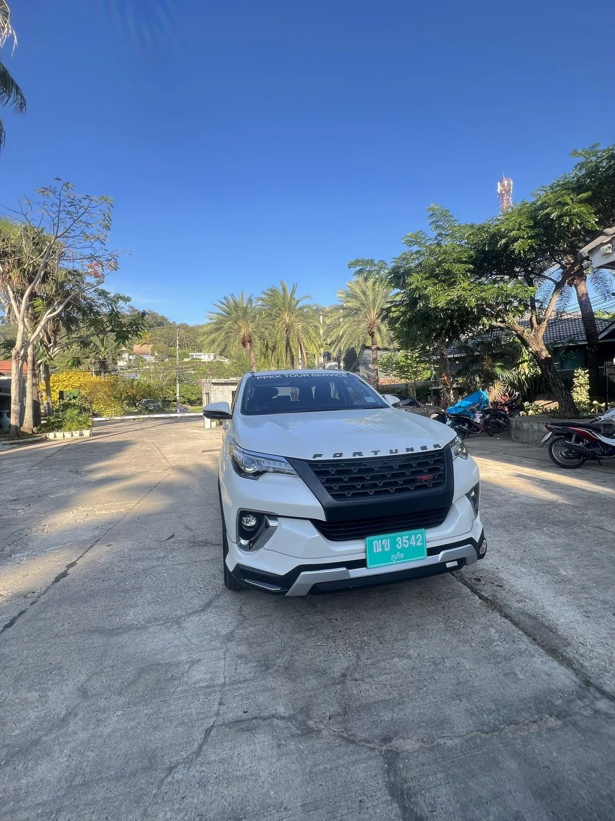 phuket-private-suv-fortuner.jpg