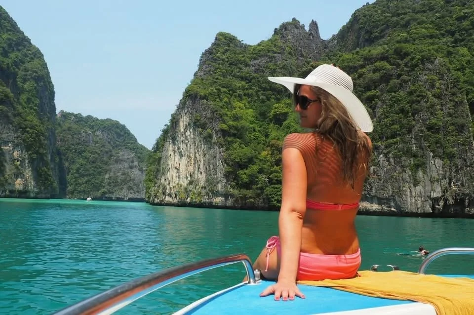 phi-phi-pileh-lagoon-speedboat.jpg