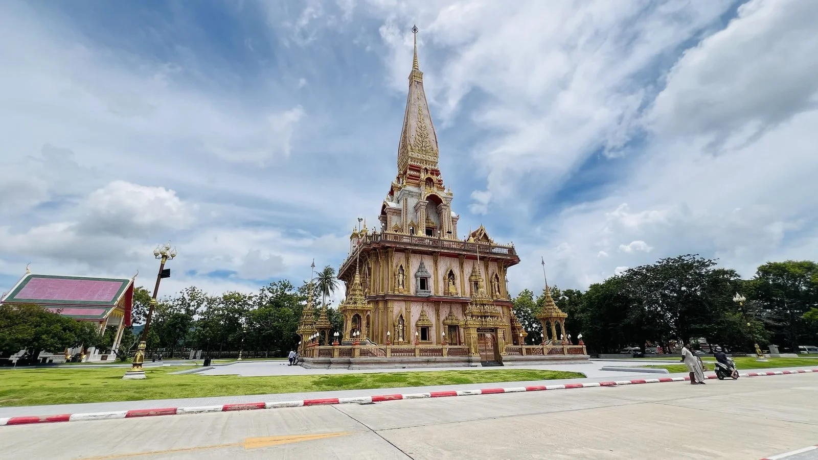 wat-chalong-phuket.jpg