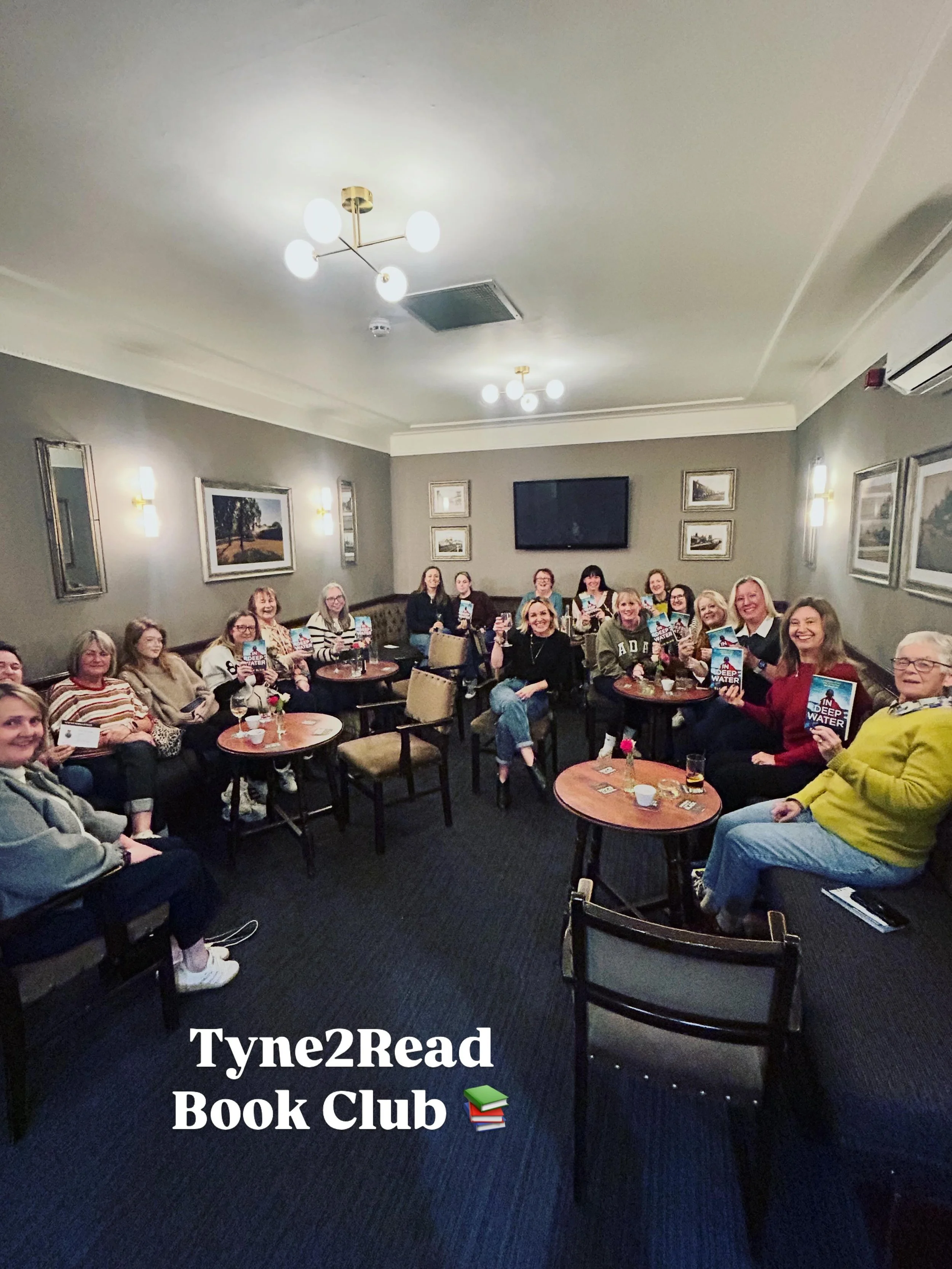 Thanks so much @tyne2read for inviting me to your book club and for reading In Deep Water ❤️ 

One of the biggest joys of the last few months has been meeting readers and talking about books!

Two of the members of this book club are former A Level L