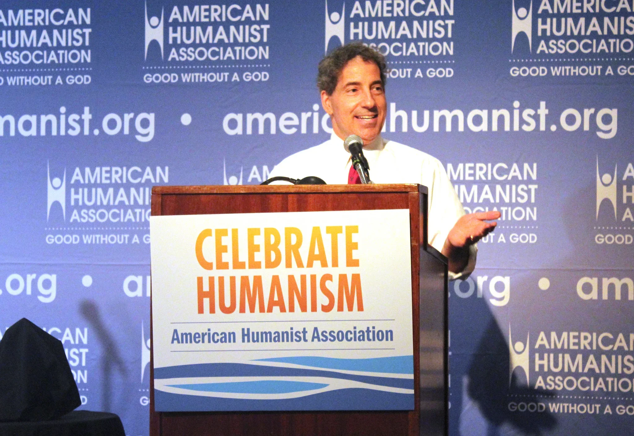 Jamie Raskin, Open Humanist, Wins Maryland Primary Election