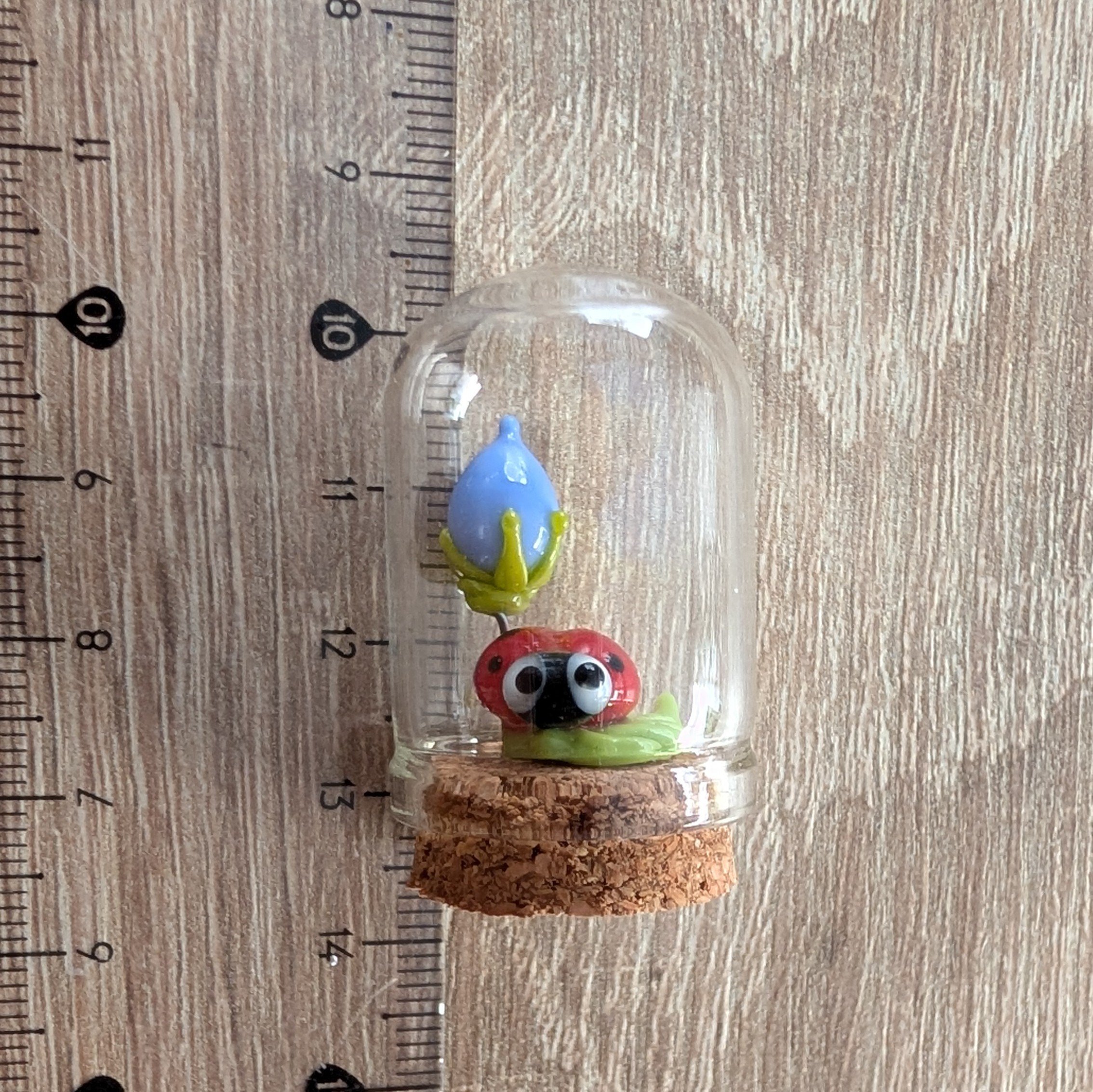 globe-verre-coccinelle-fleur-bleue-verre-file (2).jpg
