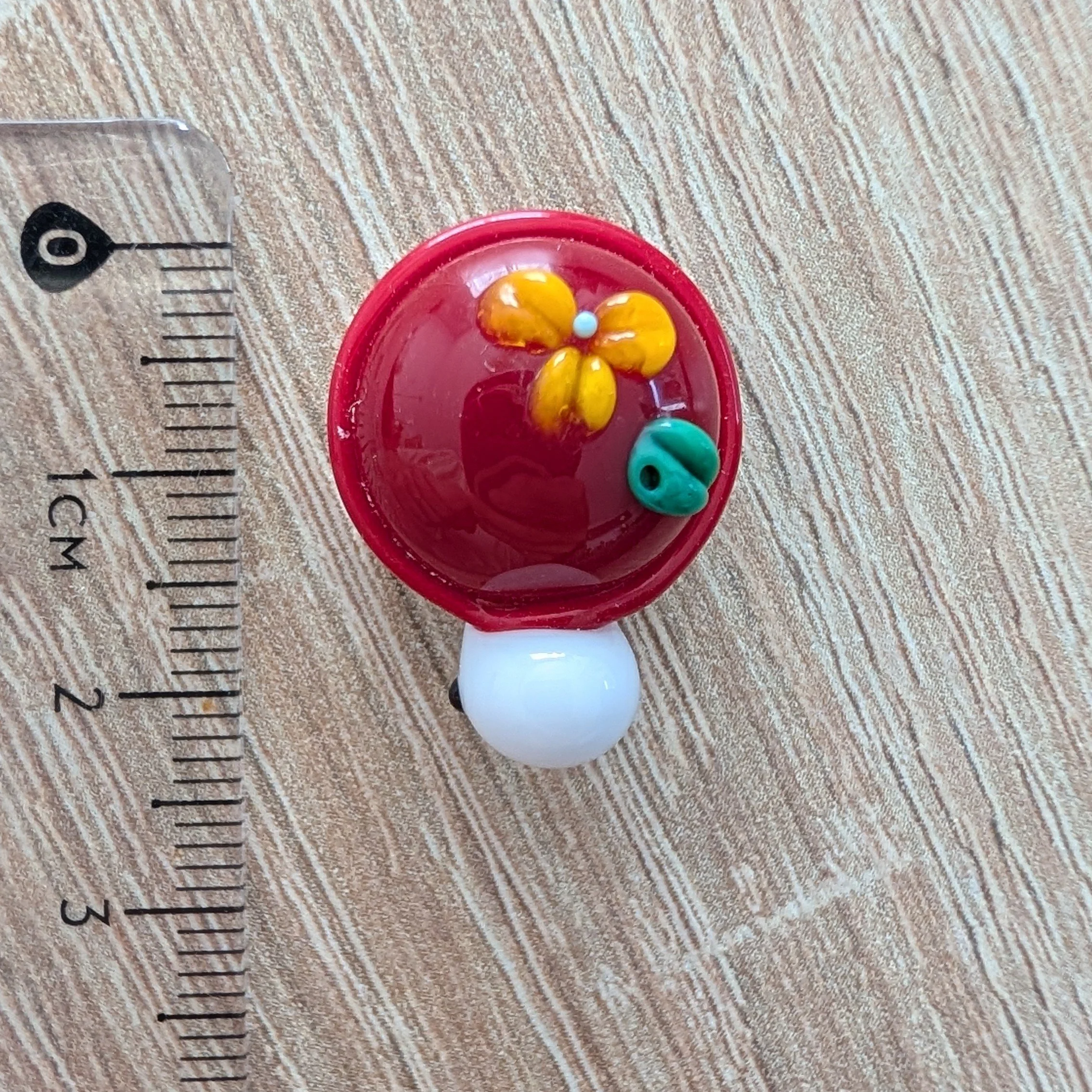 tortue-verre-file-rouge-figurine (3).jpg