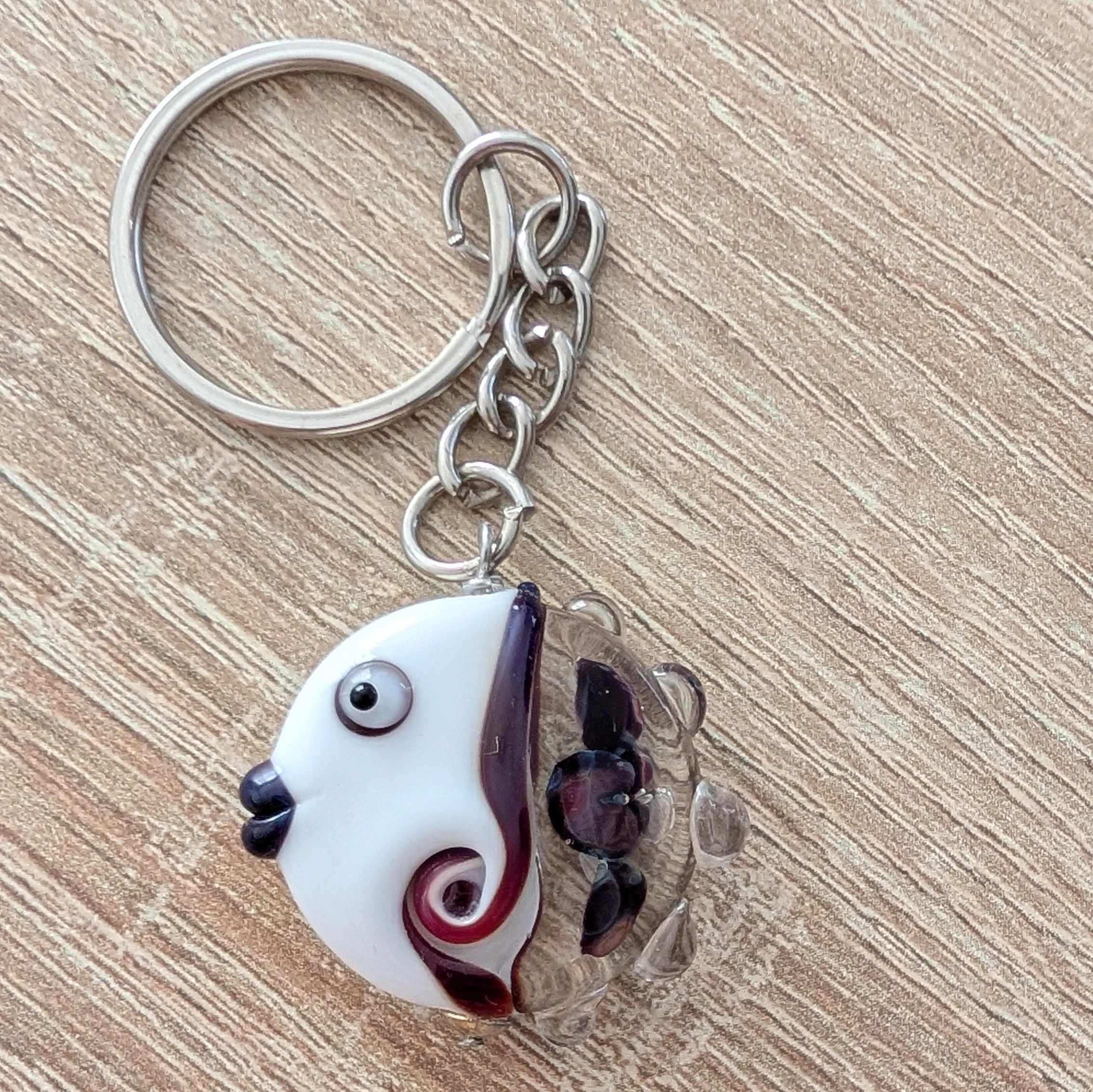 porte-cles-poisson-verre-file-blanc-mauve (3).jpg