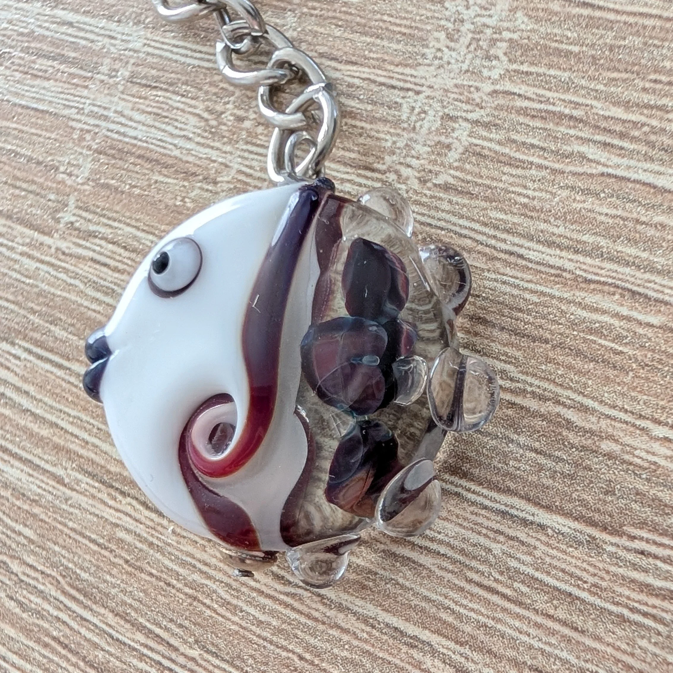 porte-cles-poisson-verre-file-blanc-mauve (4).jpg