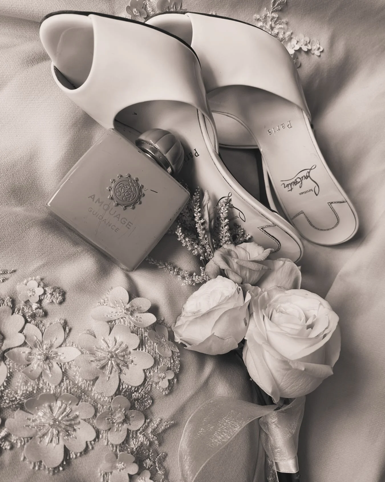 The Wedding Edit coming soon to our new website

Luxury florals @beauflorallondon 
Luxury perfume @amouageofficial 
With @christianlouboutin shoes 

#beaufloral #weddingflorist #eventflorist #luxurylifestyle #fyp