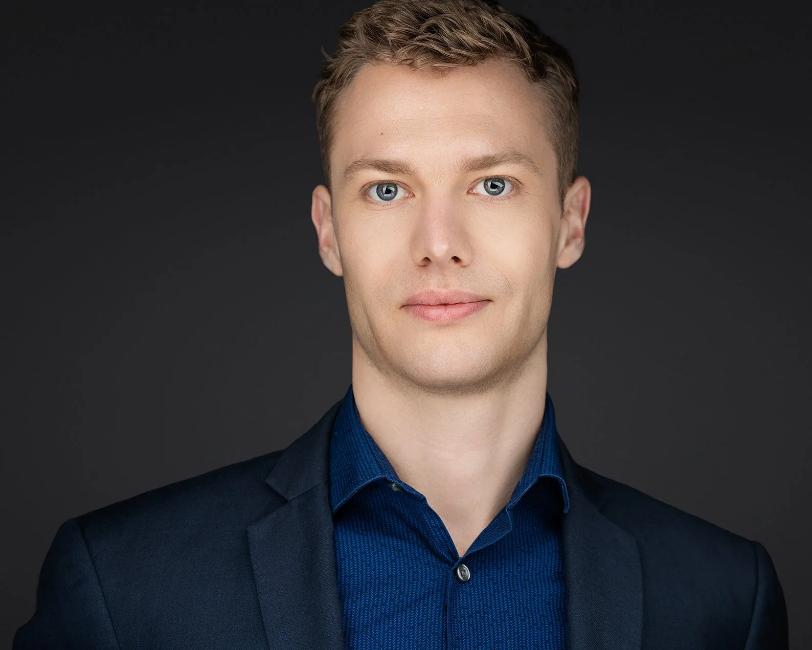 vancouver-headshot-session.jpg